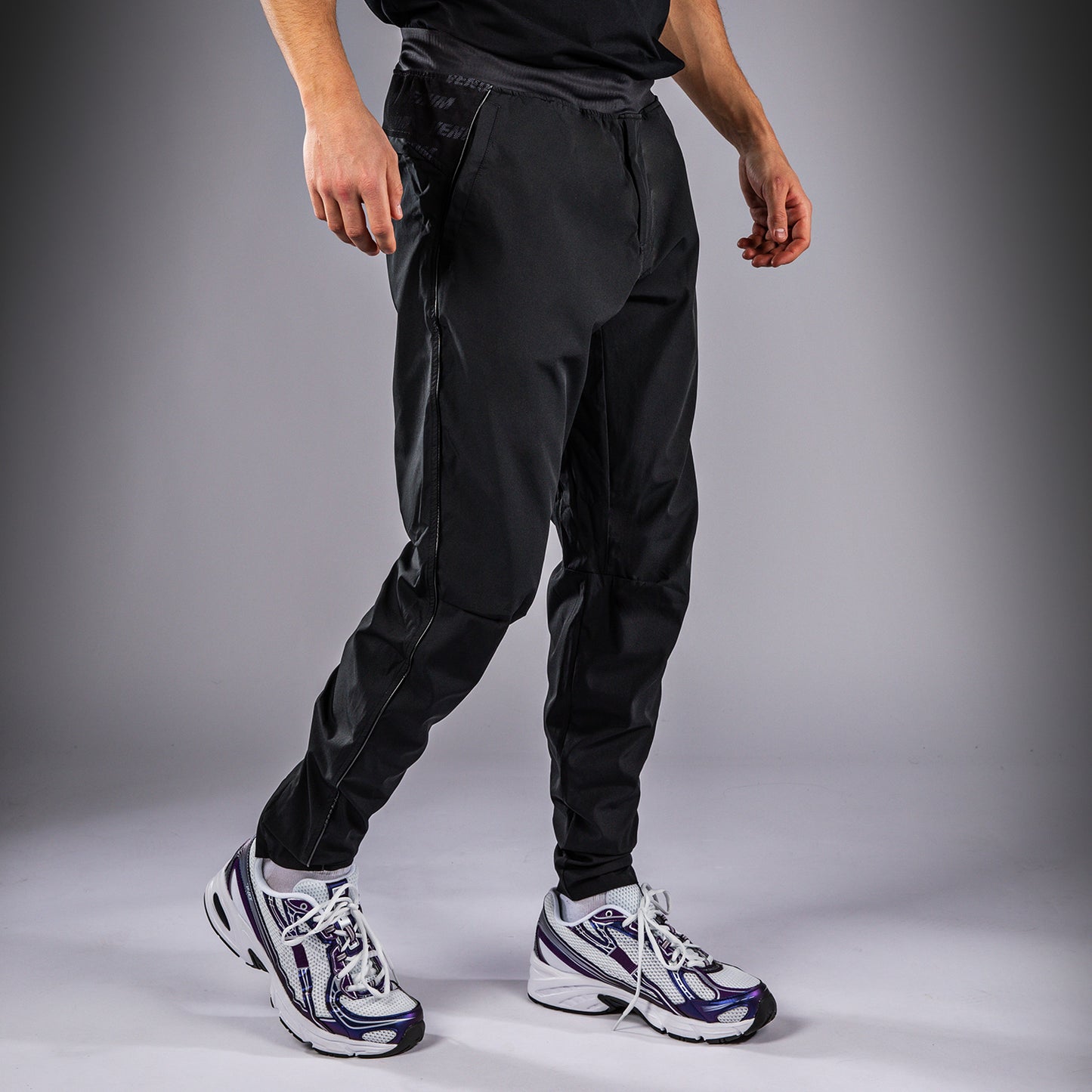 Venum Cargo Light Aero 慢跑裤 – 黑色