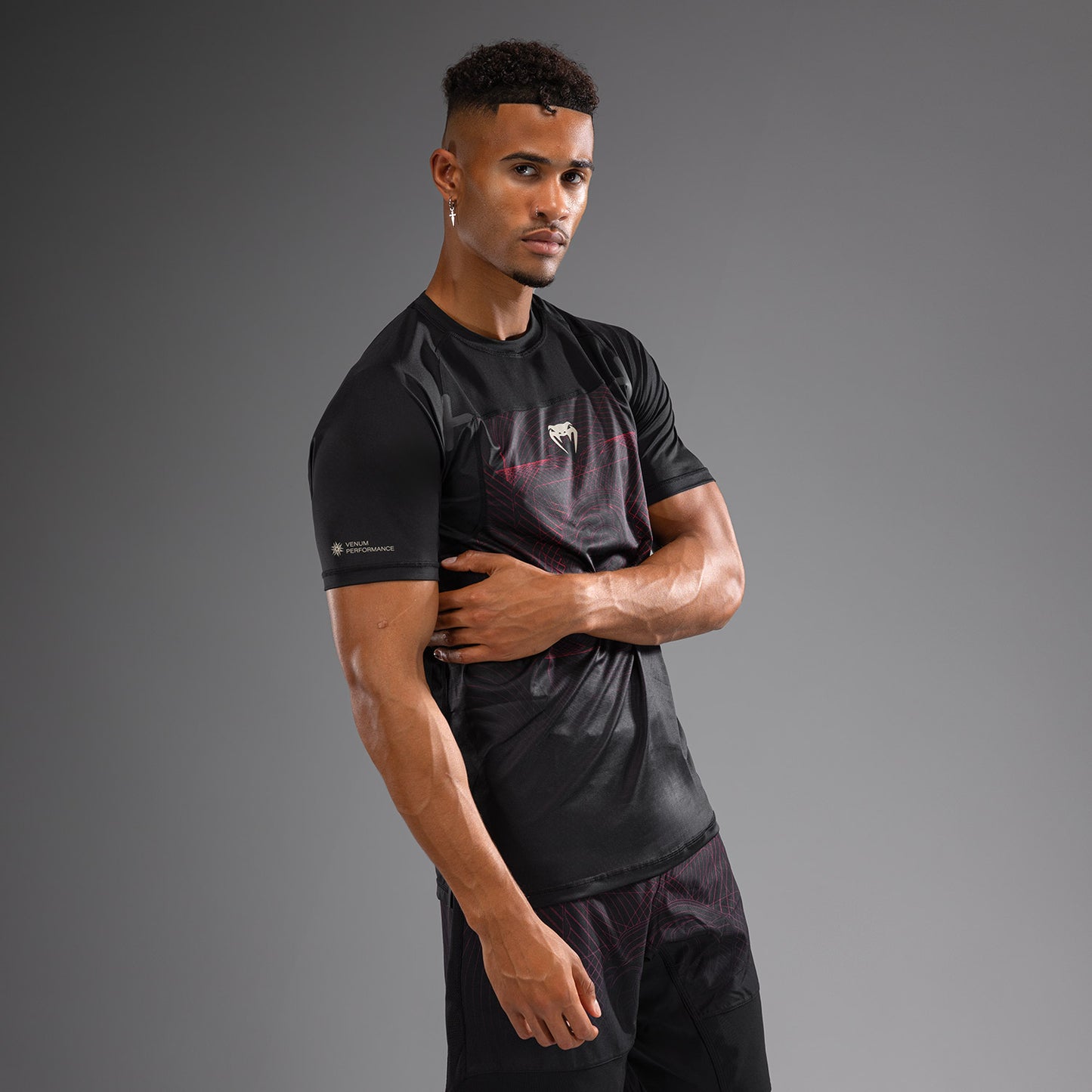 Venum G-Fit Air 男士 Dry-Tech T恤 – 深黑色/火红色