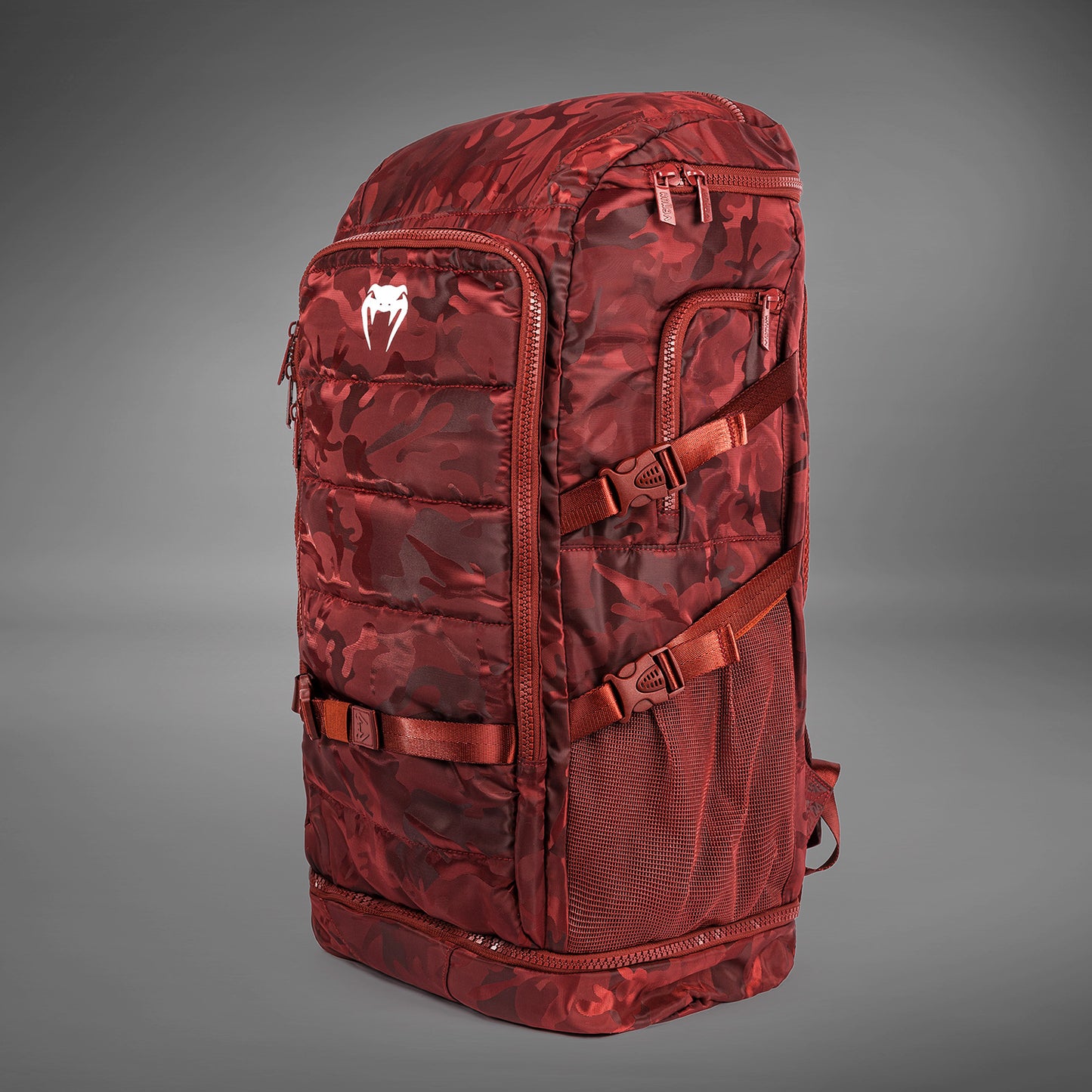 Venum Challenger Xtrem 背包 (50-63L) – 迷彩色/酒红色