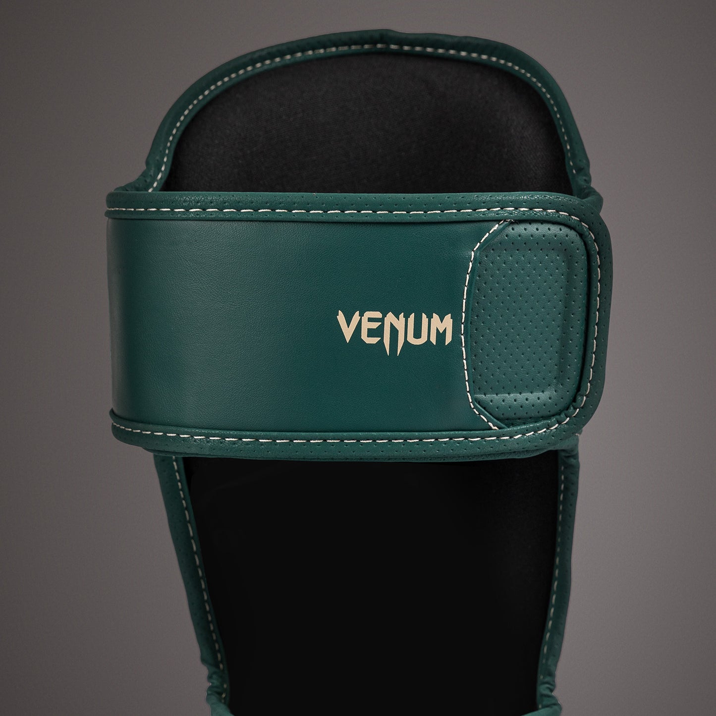 Venum Impact Evo 护胫 – 祖母绿