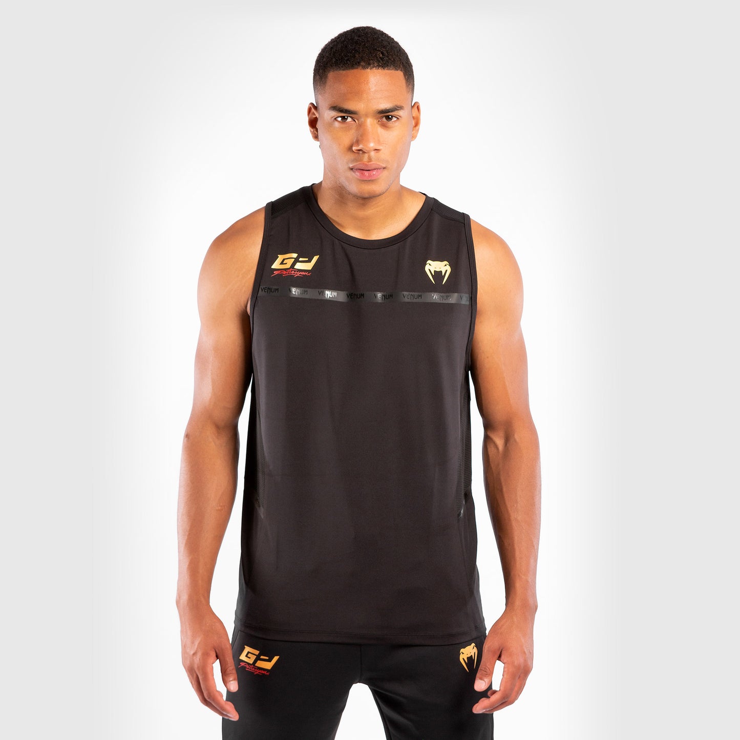 Venum Petrosyan 2.0 Dry-Tech背心 – 黑色/金色