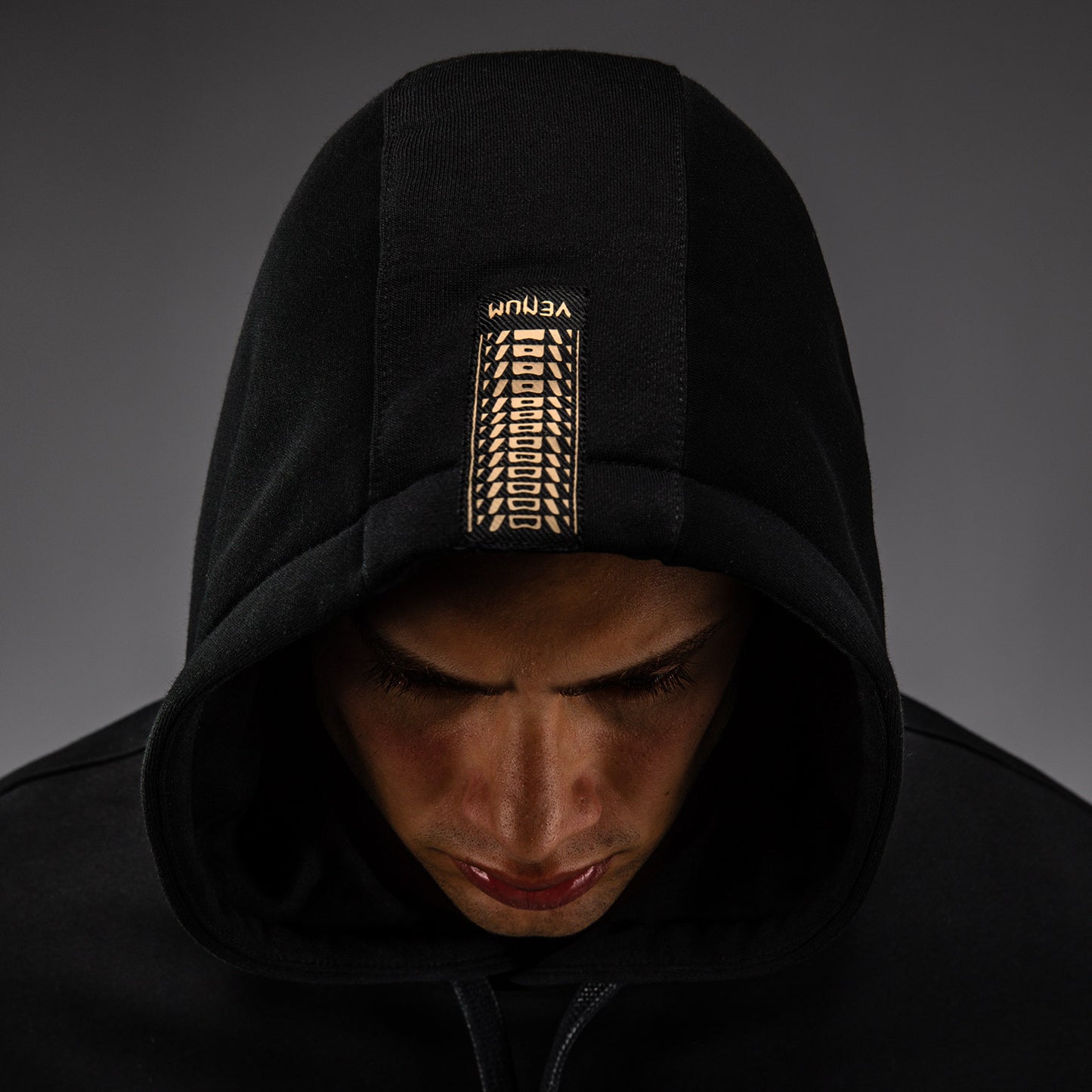 Venum Urban 柔术服连帽衫 – 黑色