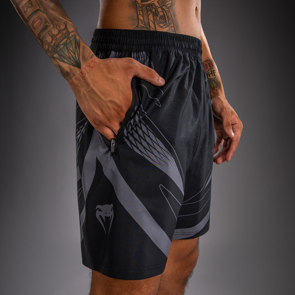 Venum Amazonia Reborn 训练短裤 - 黑色/灰色