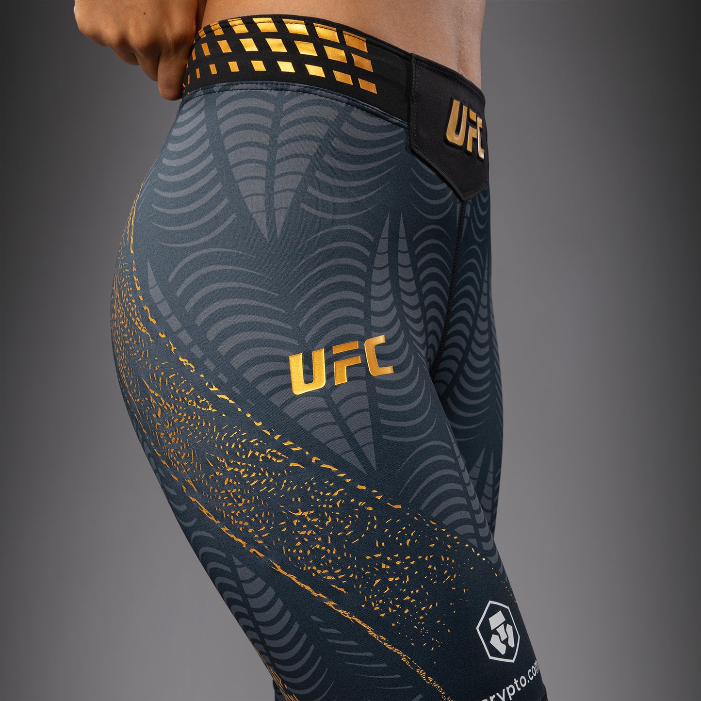 Women's UFC Zenith by Venum Champion Authentic 长款综合格斗短裤