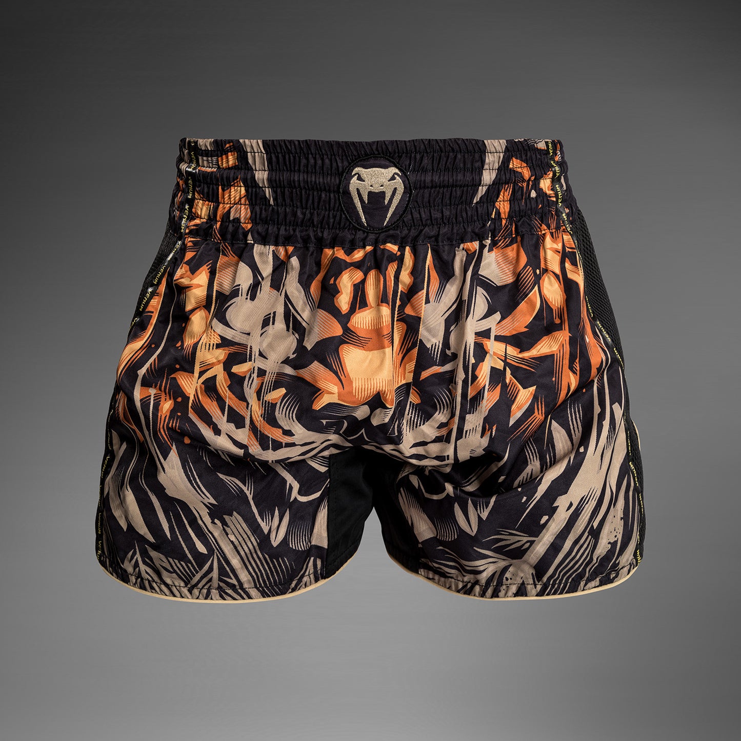 Venum Tiger 泰拳短裤 – 黑色/荧光橙色