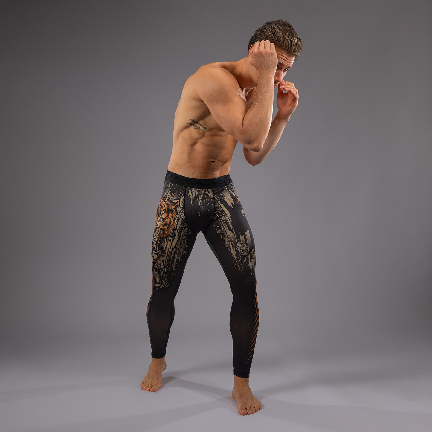 Venum Tiger 男士紧身裤 – 黑色/荧光橙