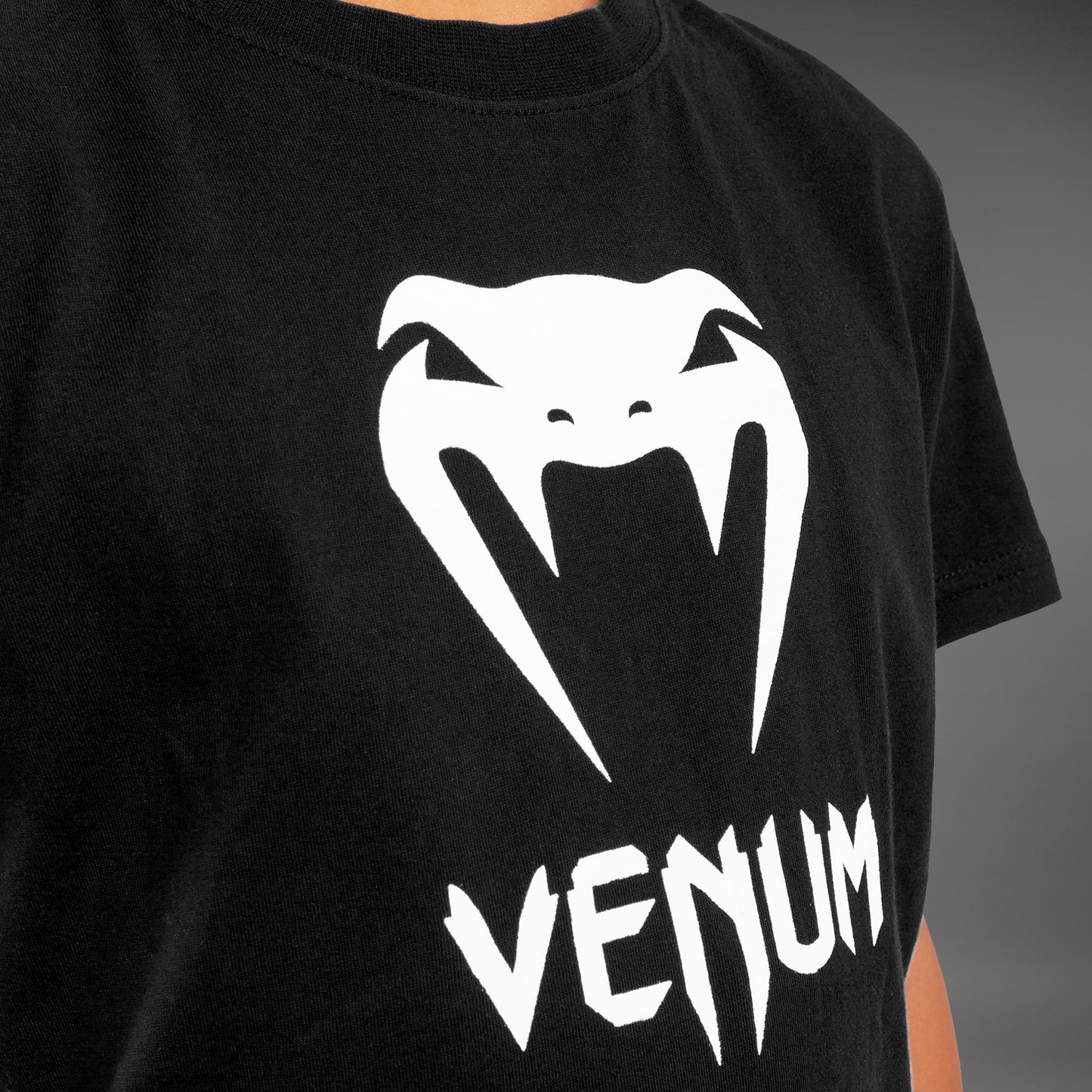 Venum Classic 儿童款 T恤 – 黑色