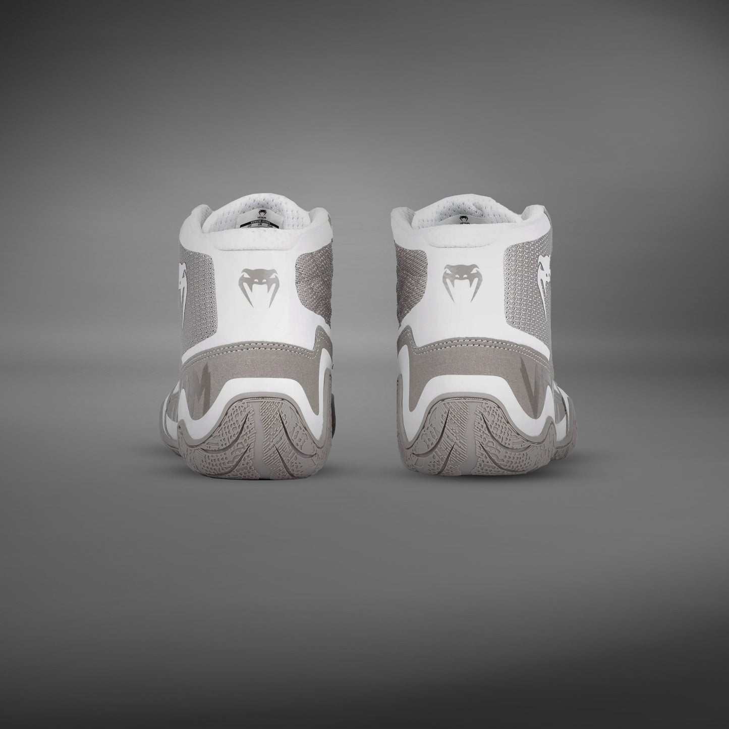 Venum Elite 摔跤鞋 – 象牙色/沙色