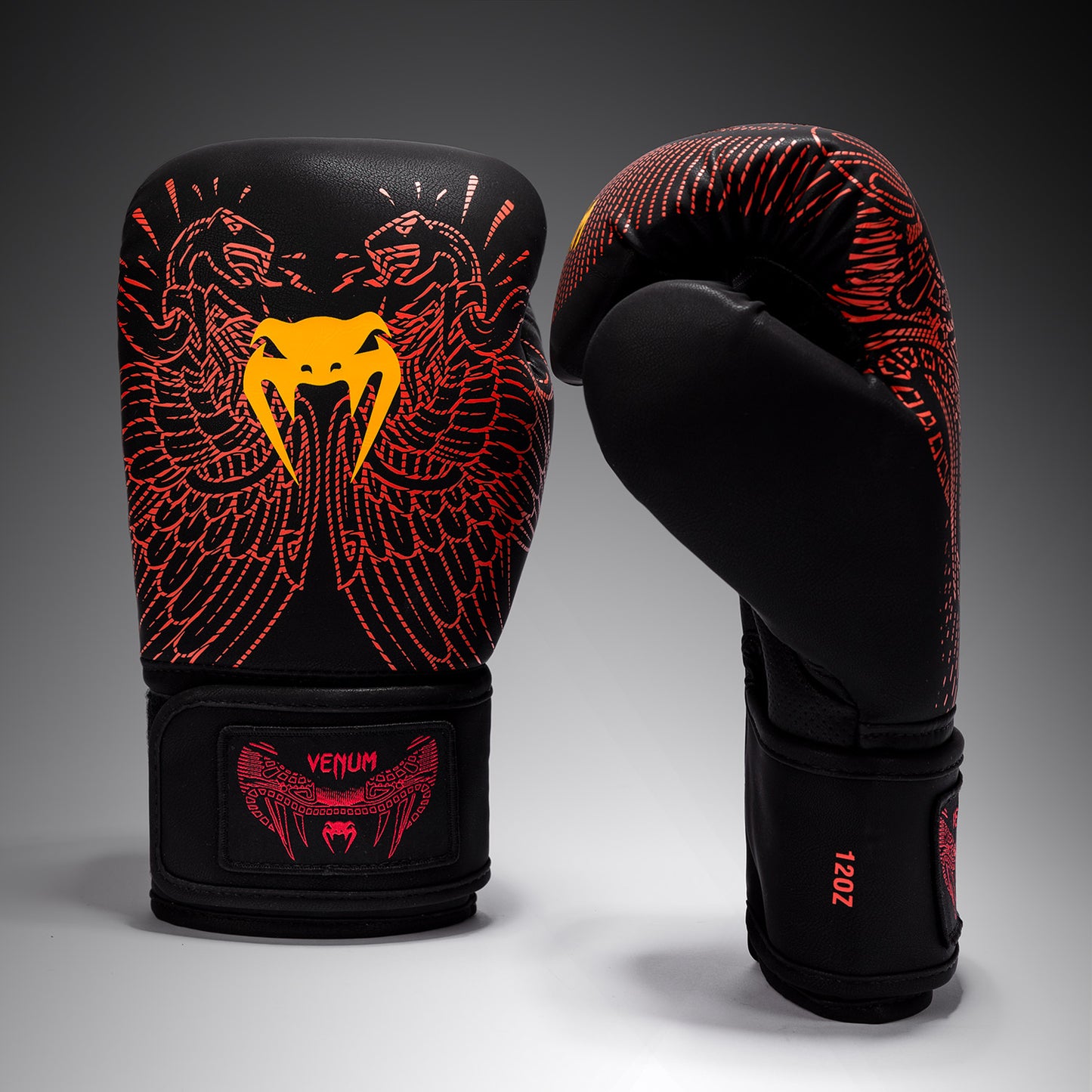 Venum Quetzal Fury 拳击手套 – 黑色/烈焰红/橘色