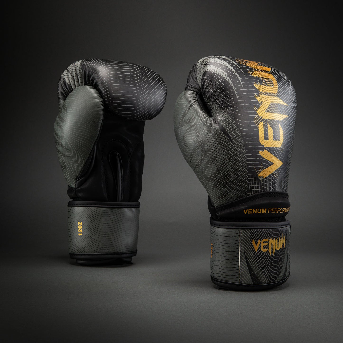 Venum Galactic 3.0 拳击手套 - 黑色/金色