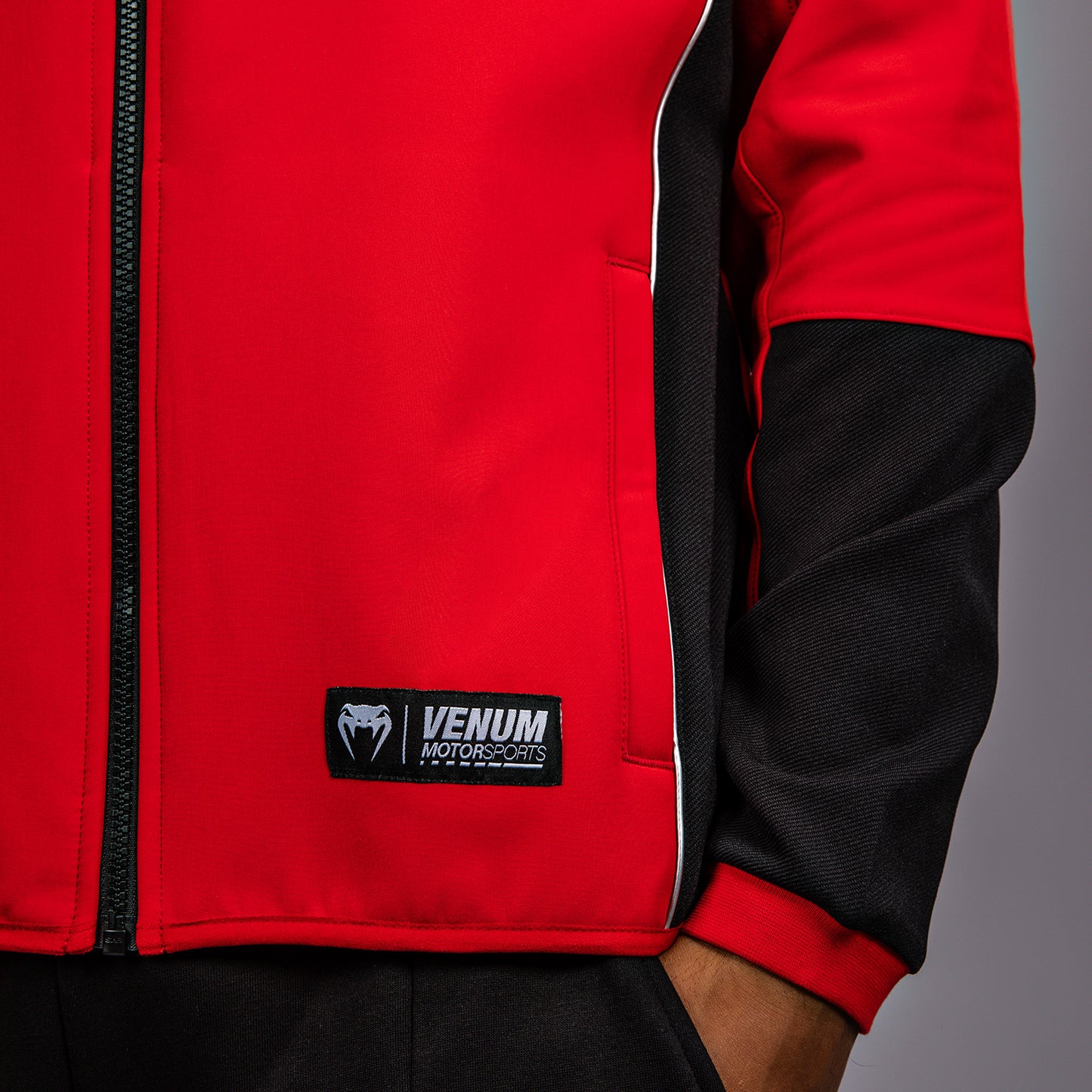 Venum Motorsport软壳夹克–赛车红