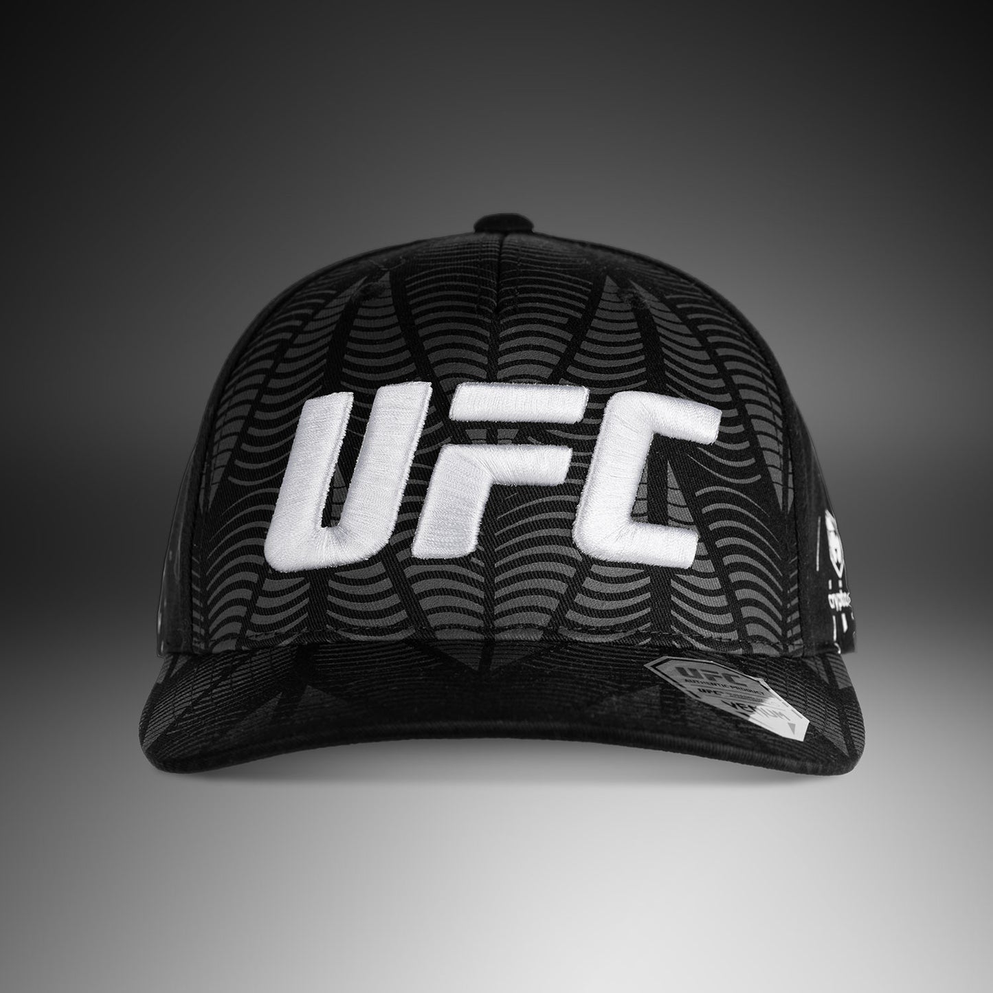 UFC Zenith by Venum Authentic Fight Night 棒球帽 – 黑色/白色/橙色