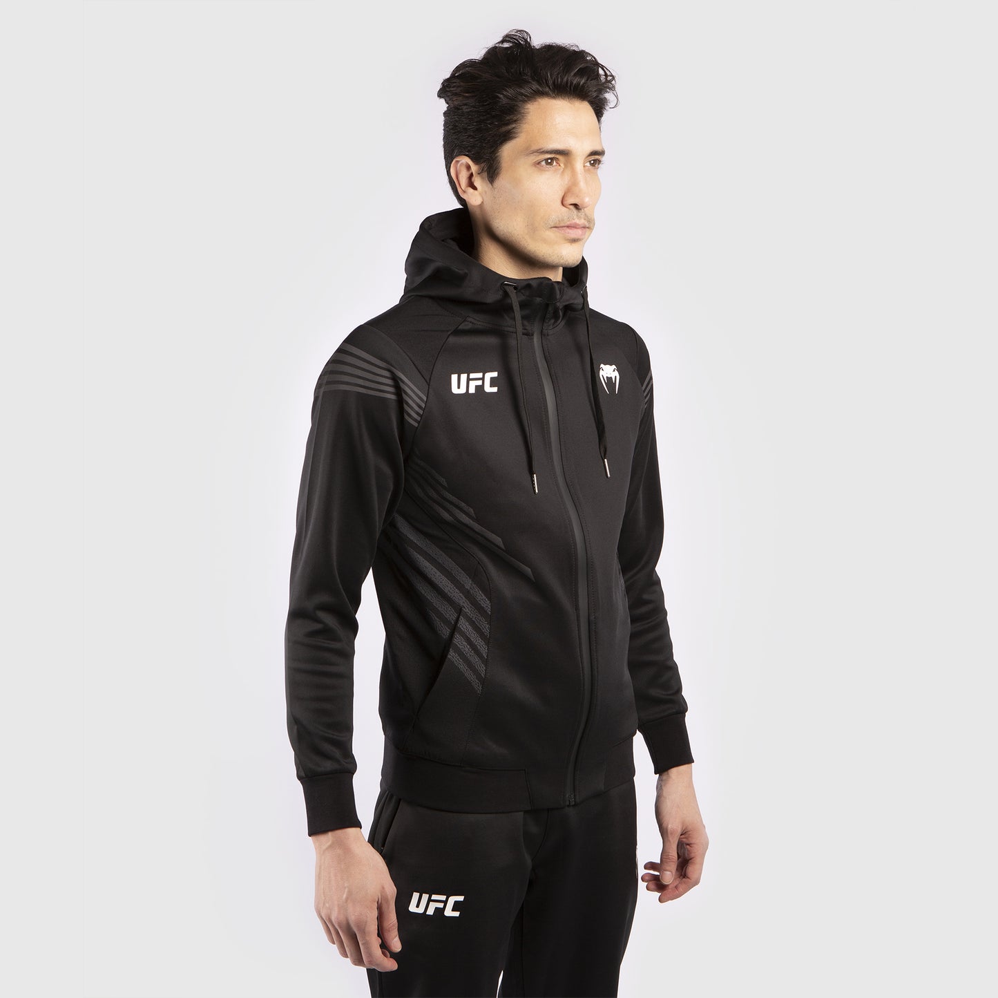 UFC Venum Pro Line 男士连帽衫 – 黑色
