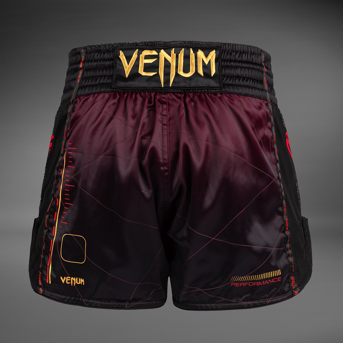 Venum Tactical XT 泰拳短裤 – 黑色/酒红色/金色