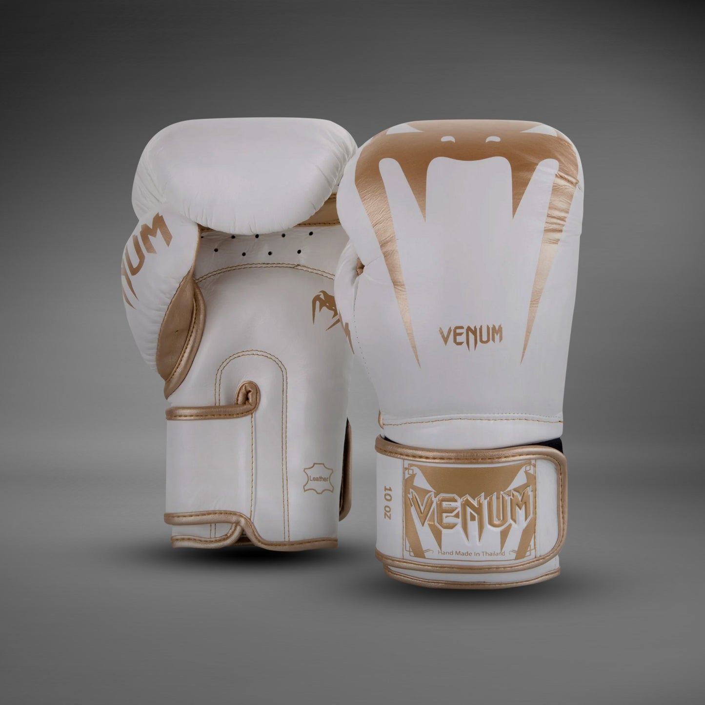 Venum Giant 3.0 拳击手套 – Nappa皮革 – 白色/金色