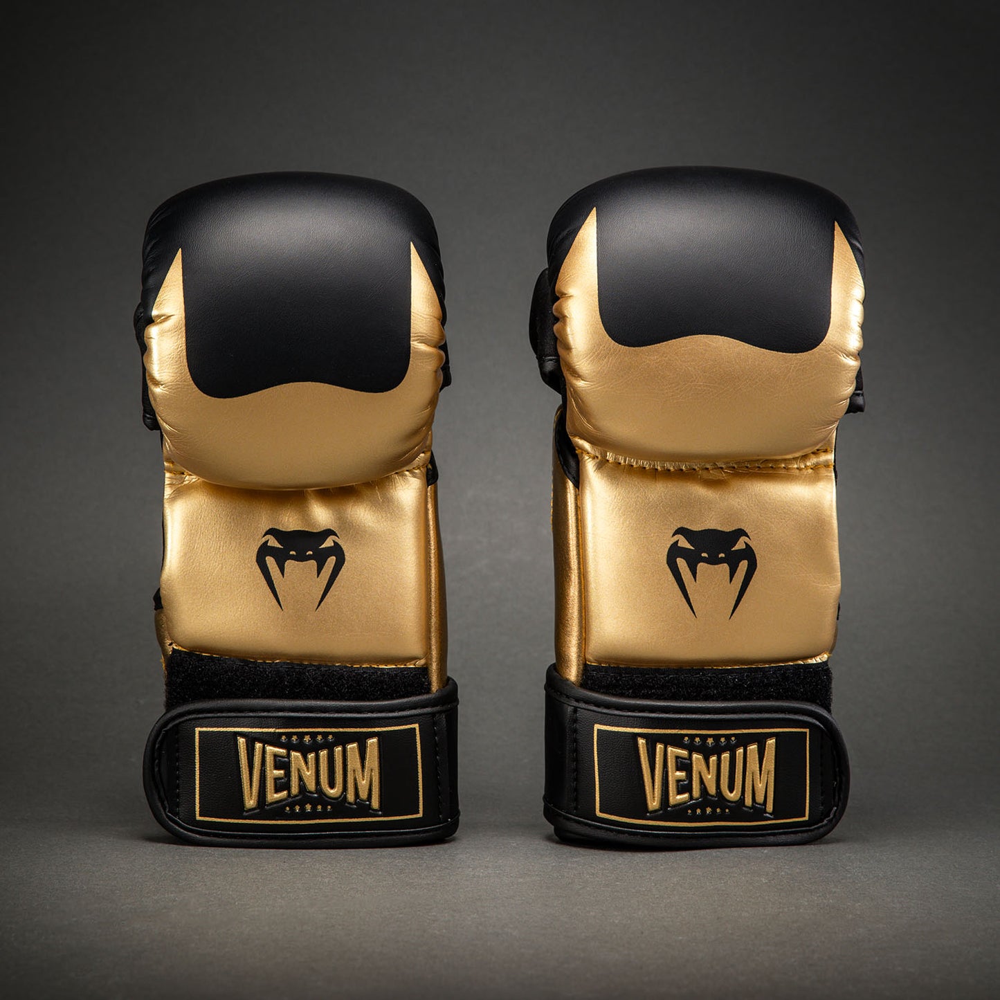 Venum Attack 2.0 实战手套 – 金色/黑色