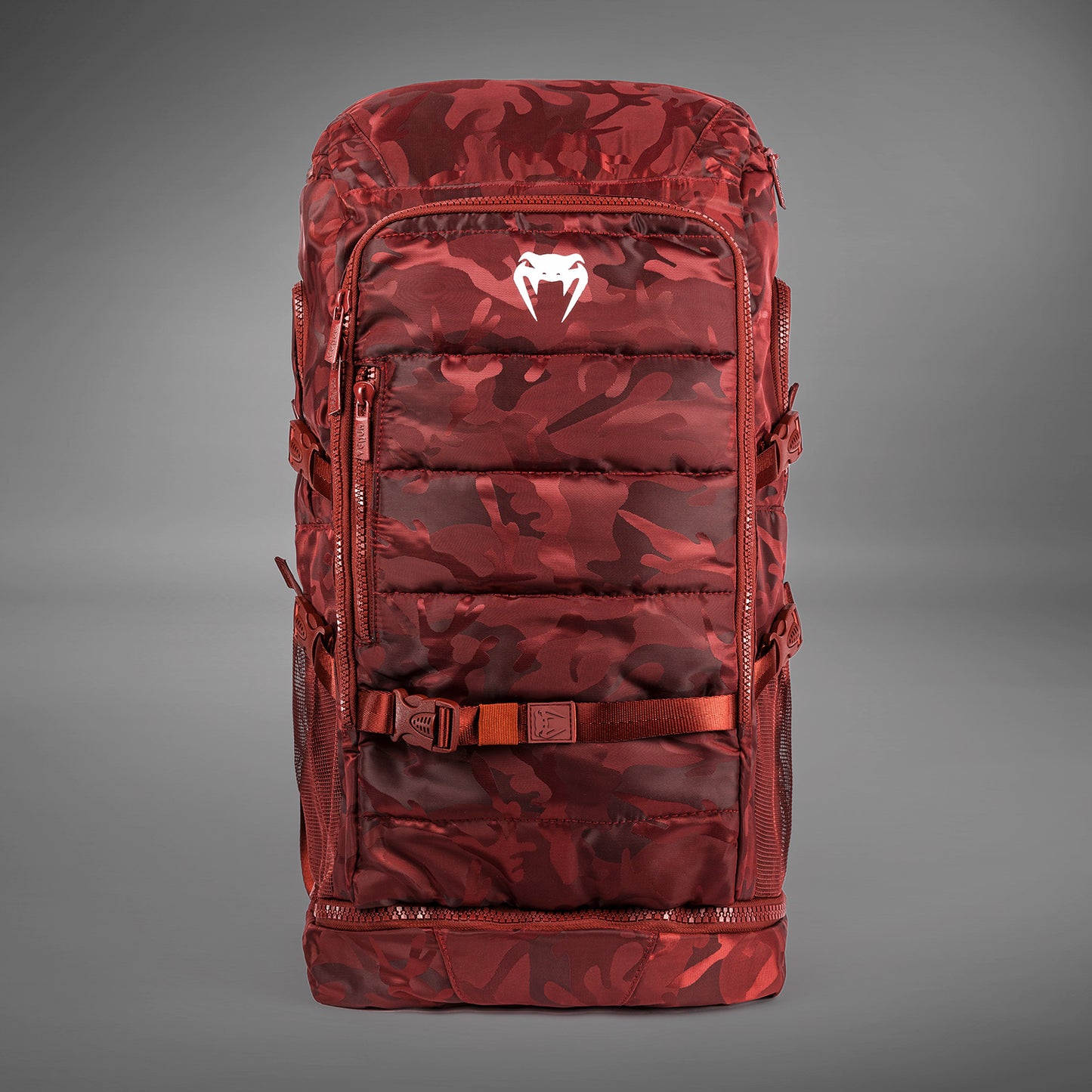 Venum Challenger Xtrem 背包 (50-63L) – 迷彩色/酒红色