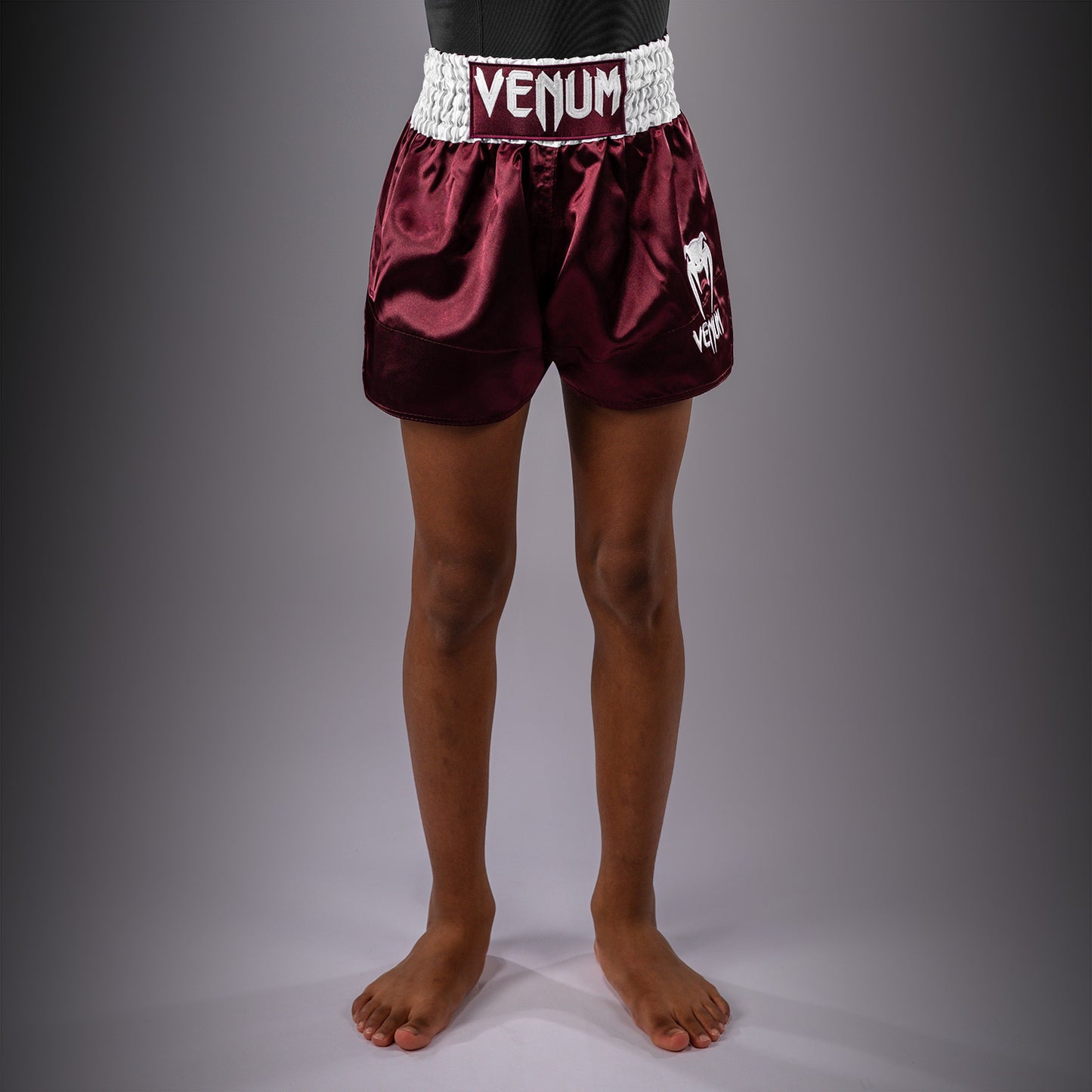 Venum Classic 儿童泰拳短裤 – 酒红色