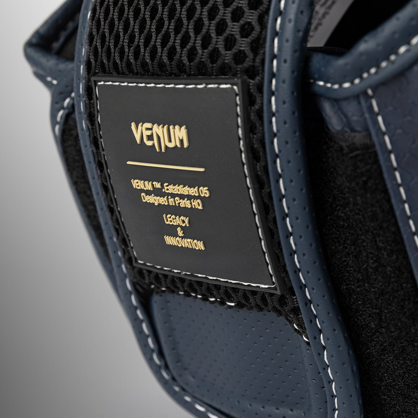 Venum Impact Evo Scales 头盔 – 午夜蓝