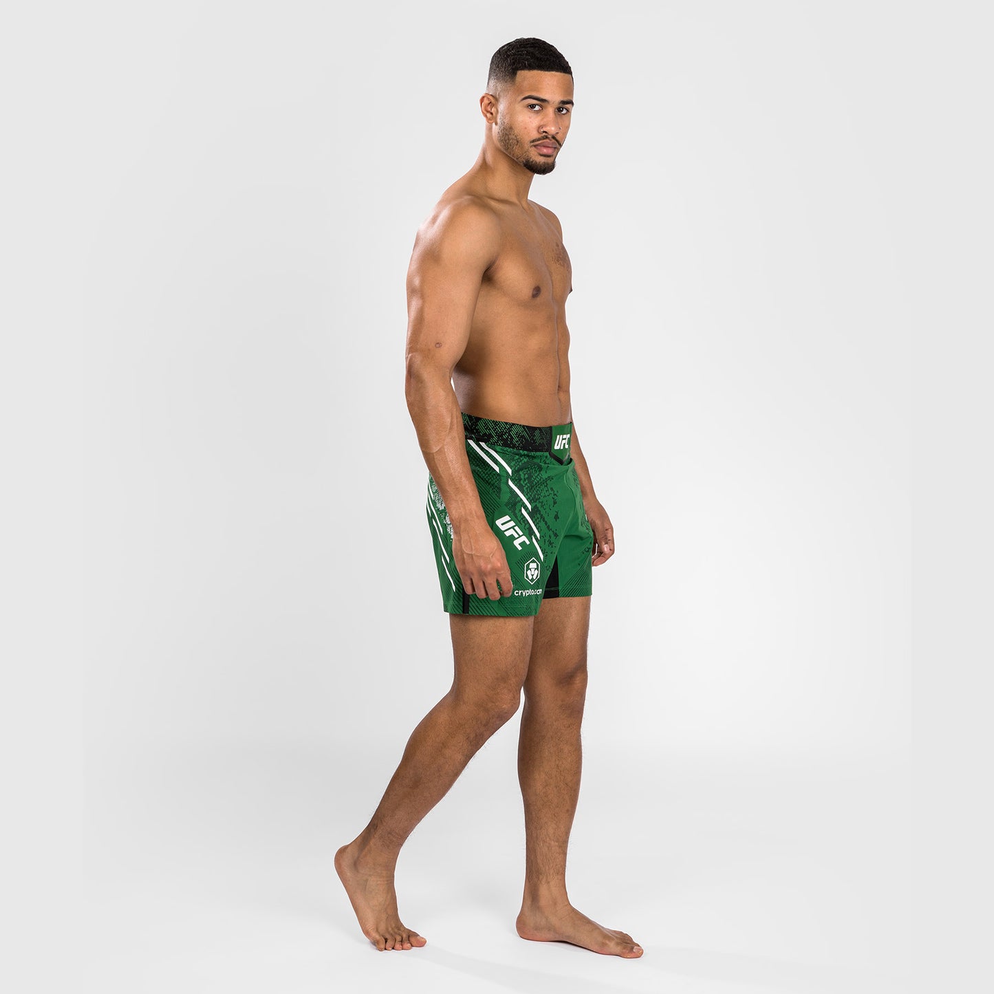 UFC Adrenaline by Venum Authentic Fight Night 男士格斗短裤 – 短版 – 绿色