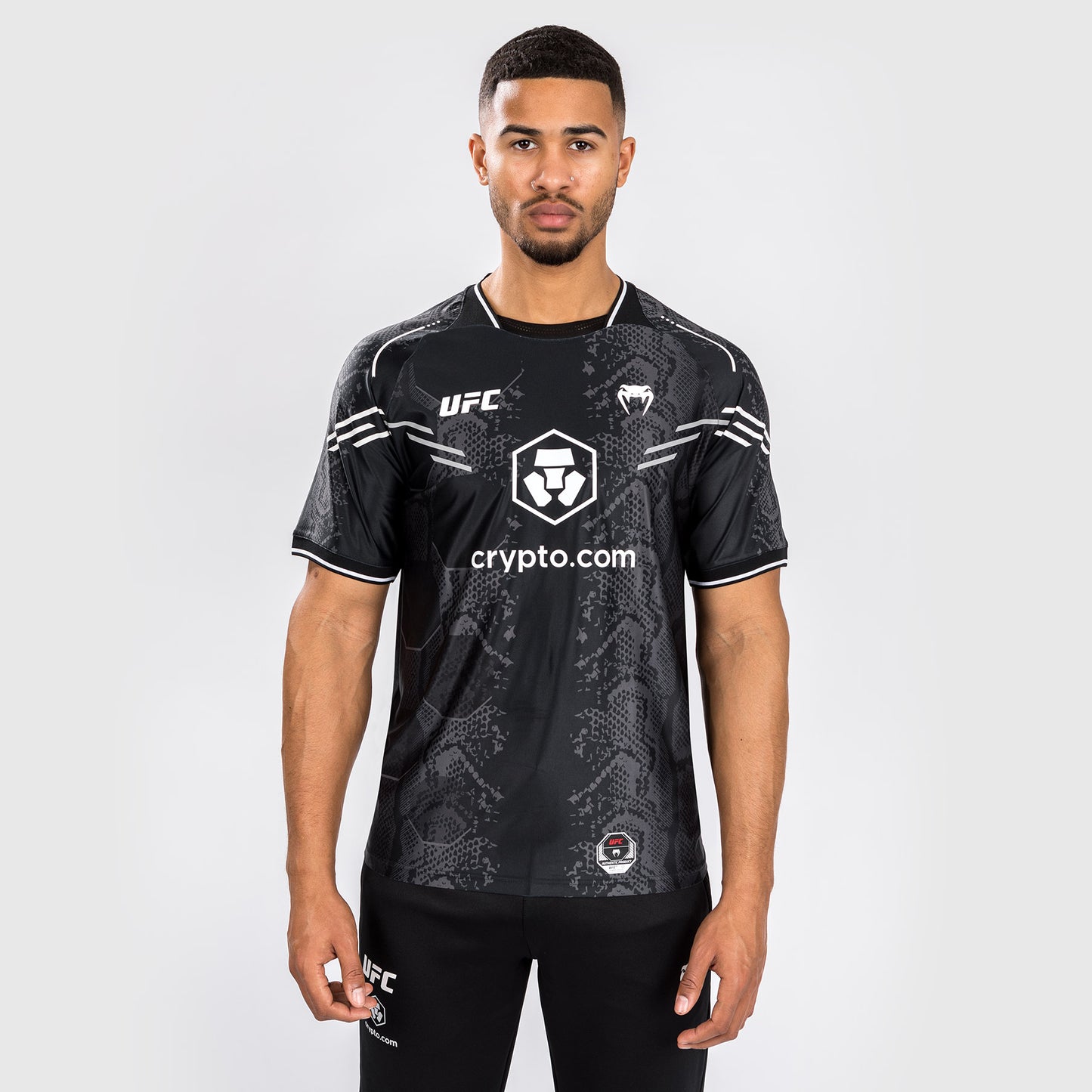UFC Adrenaline by Venum Authentic Fight Night 男士Walkout球衣 – 黑色