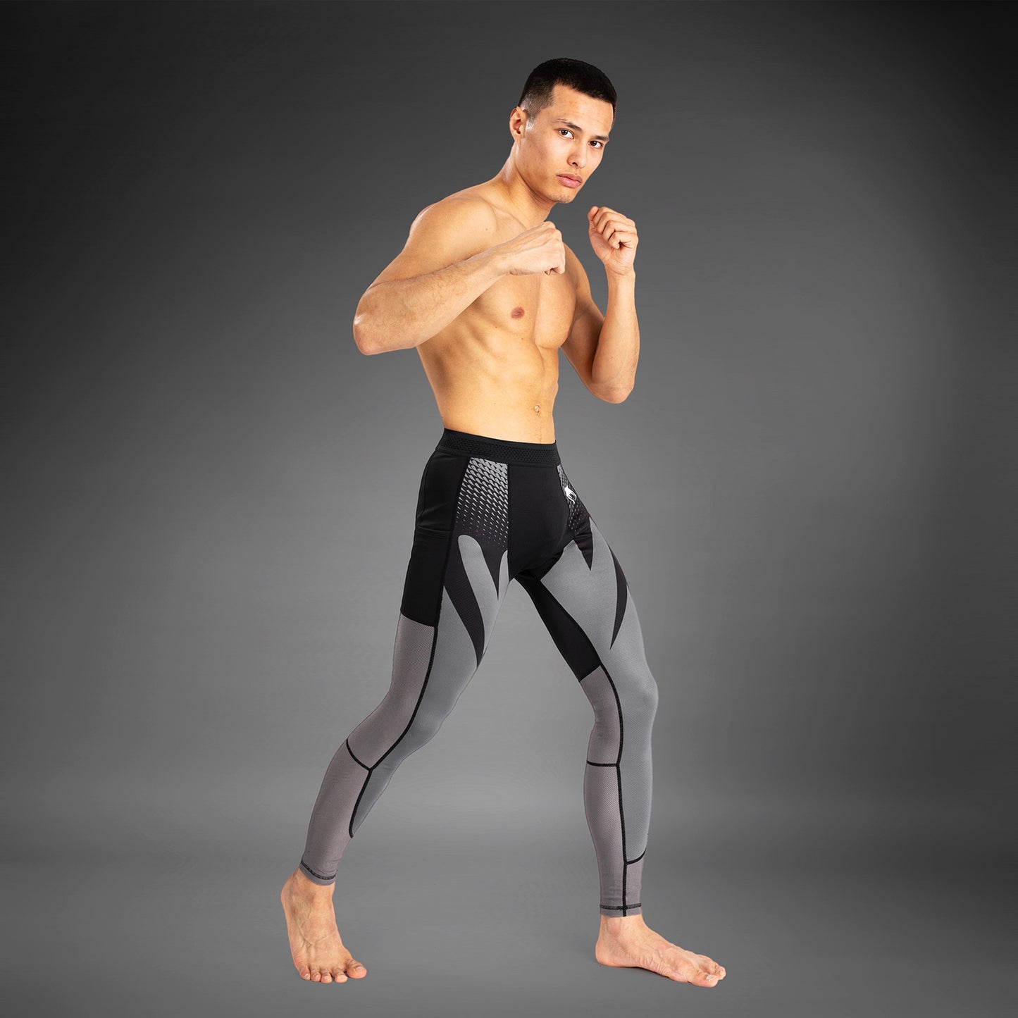Venum Attack 男士紧身裤 – 黑色