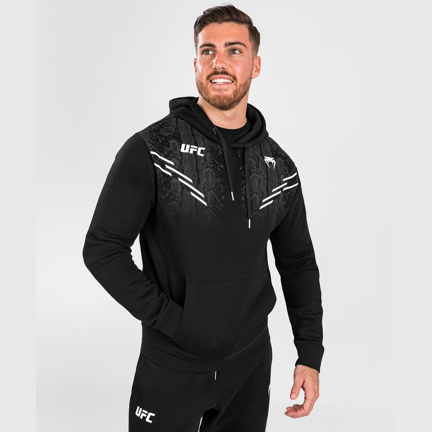 UFC Adrenaline by Venum Replica 男士连帽衫 – 黑色