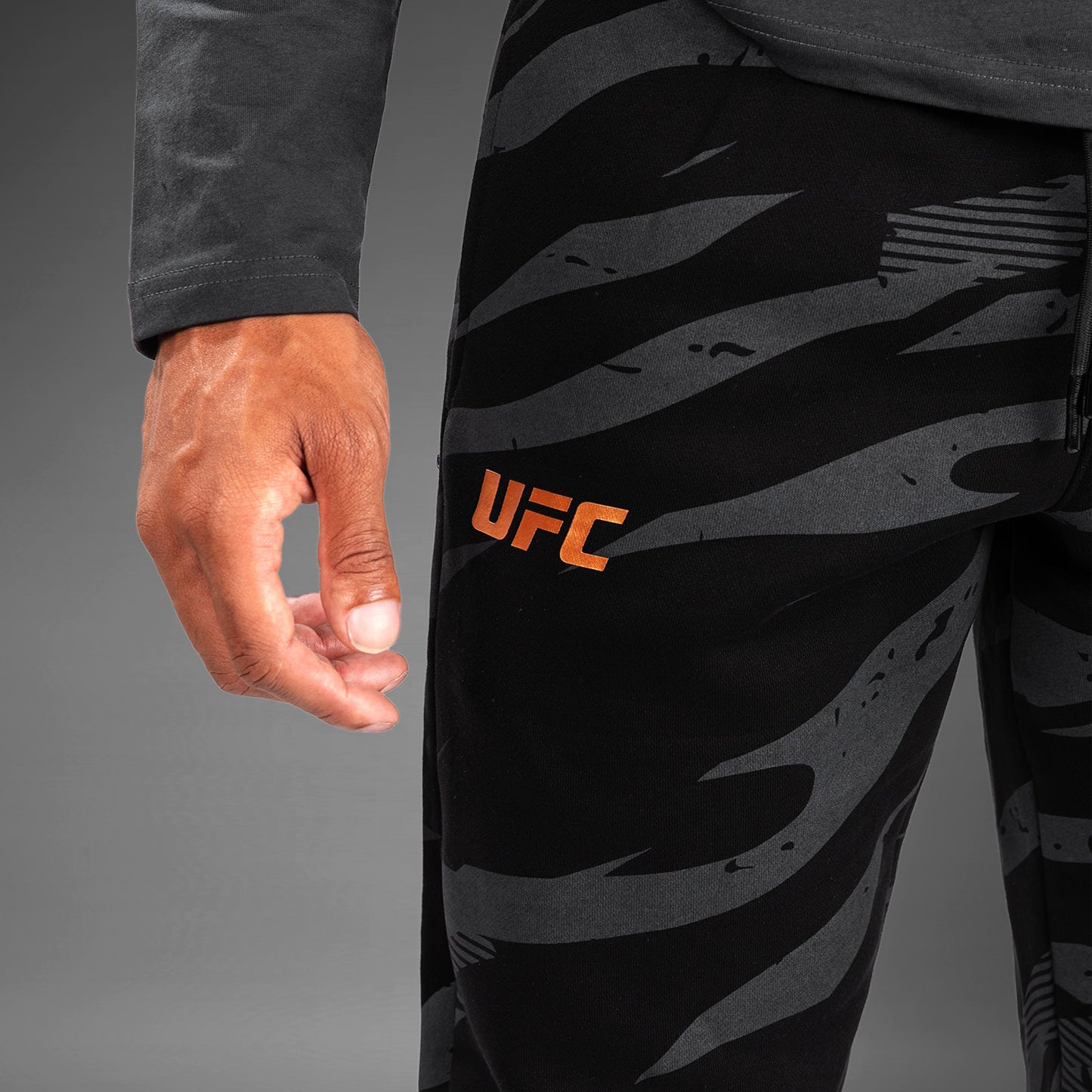 UFC Adrenaline by Venum Fight Week 男士款长裤 – 城市迷彩