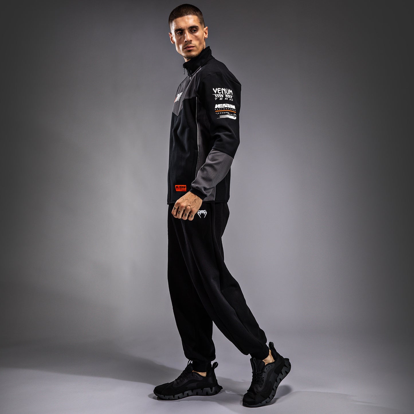 Venum Motorsport 软壳夹克 – 深黑色