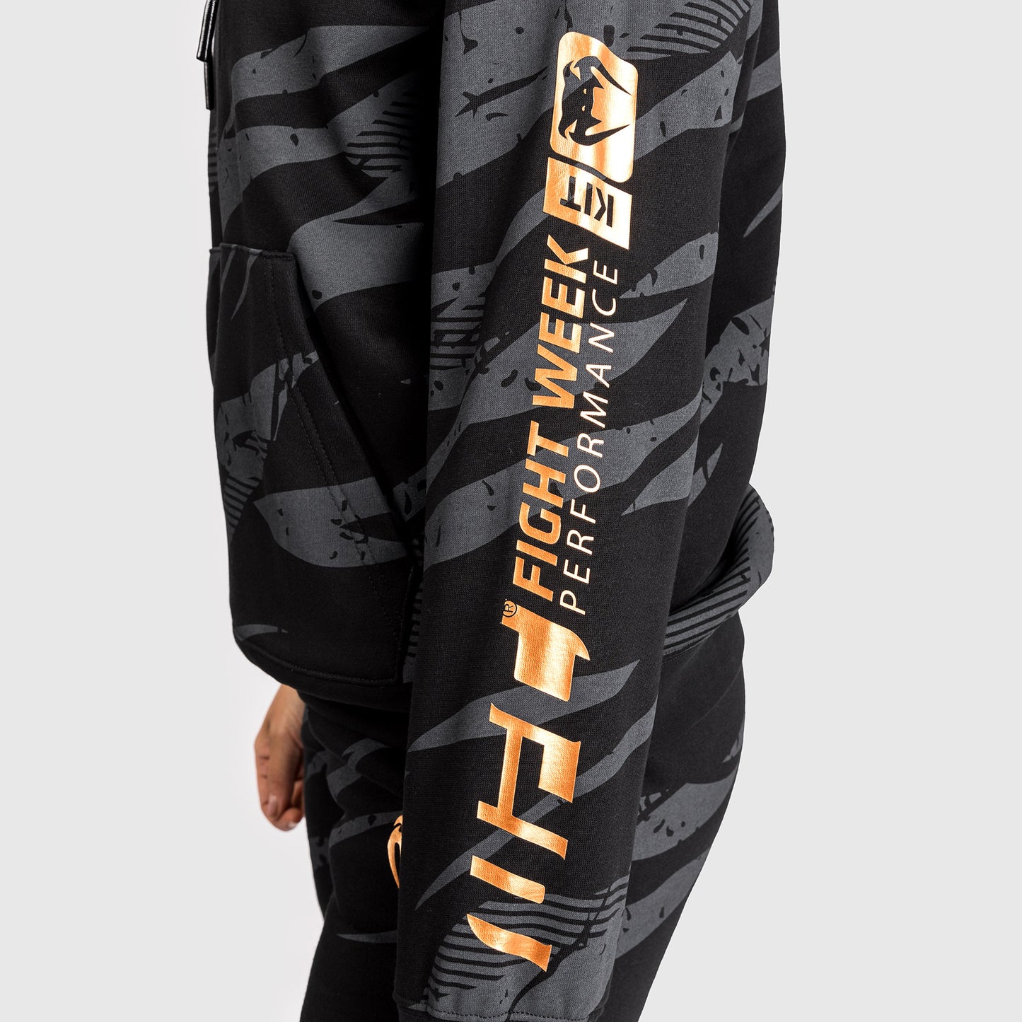 UFC Adrenaline by Venum Fight Week 女士连帽衫 – 城市迷彩