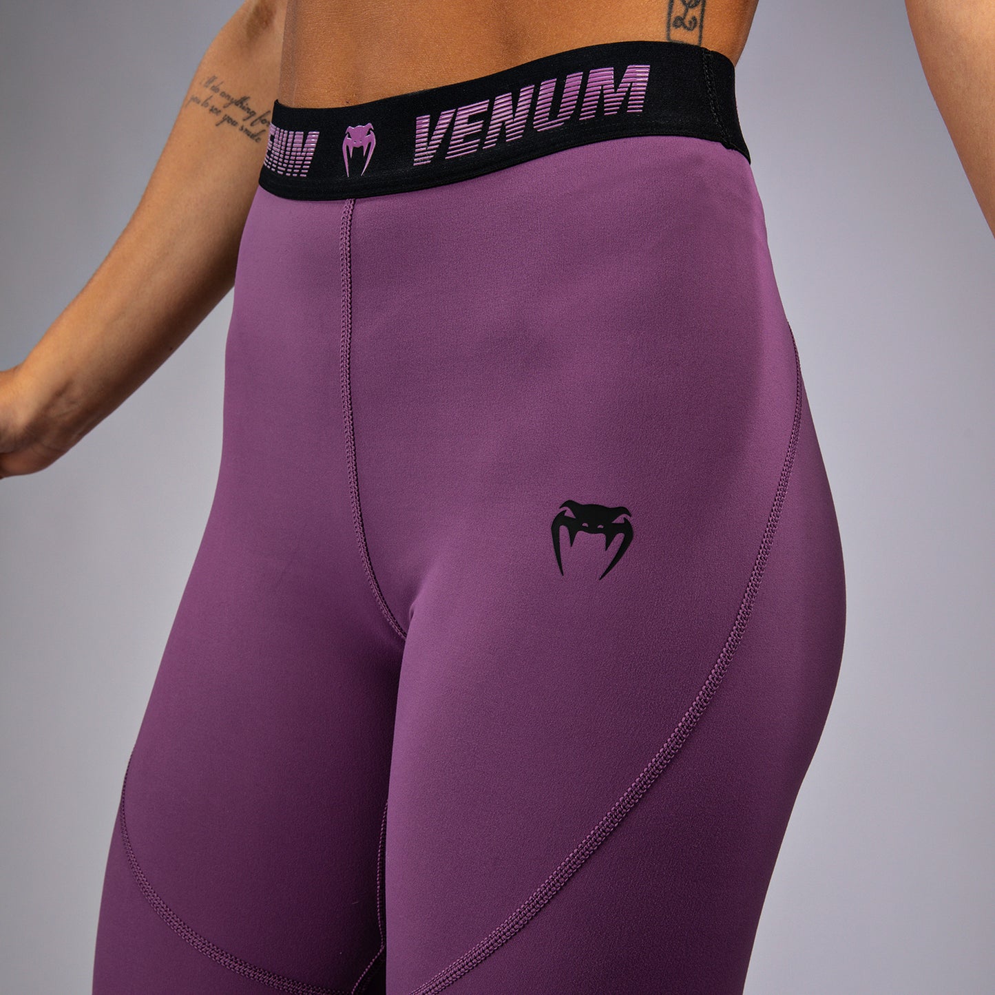 Venum Elevate 女士紧身裤 – 紫丁香色