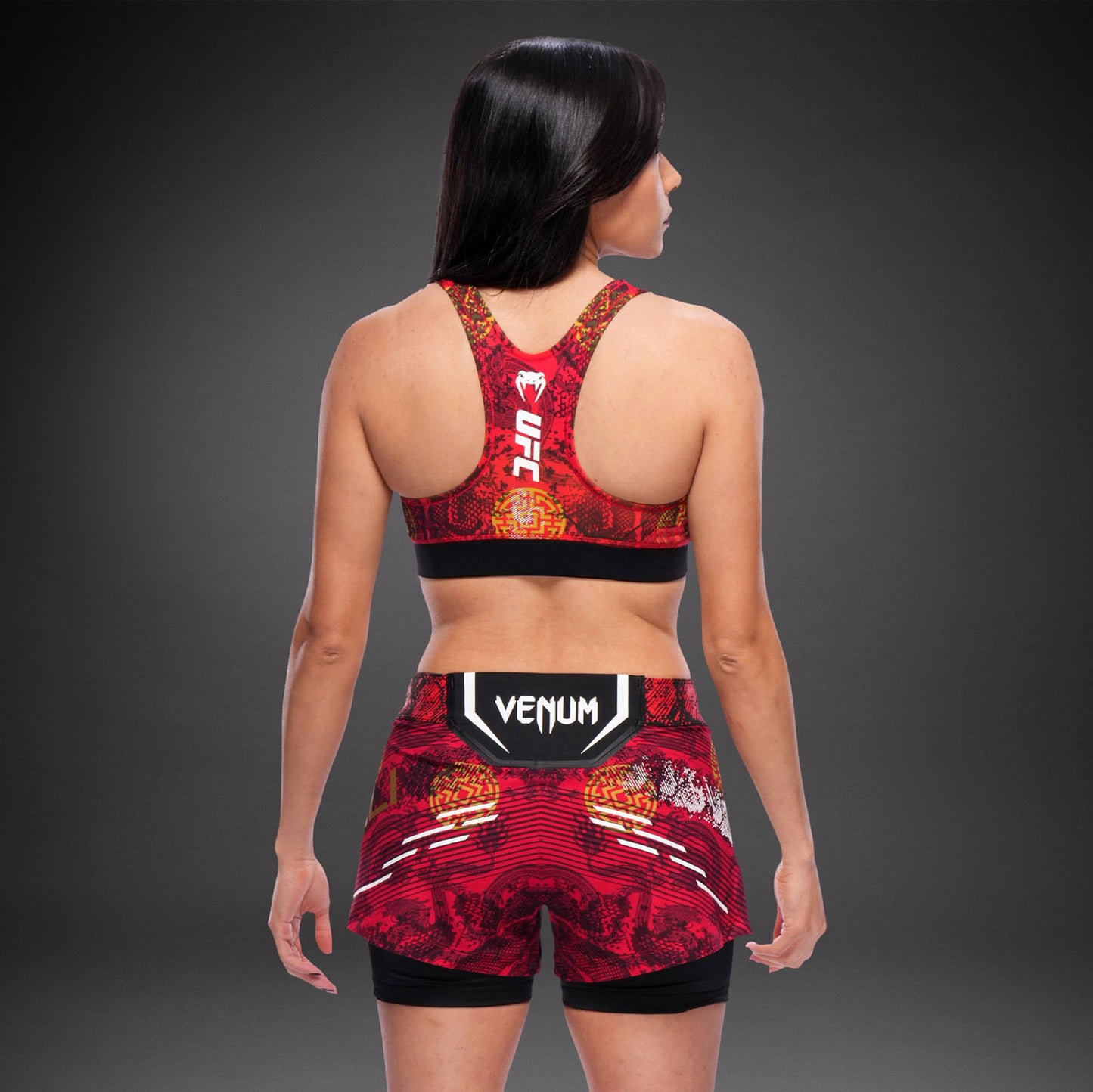 Women's UFC Unrivaled by Venum 红色张伟丽运动内衣