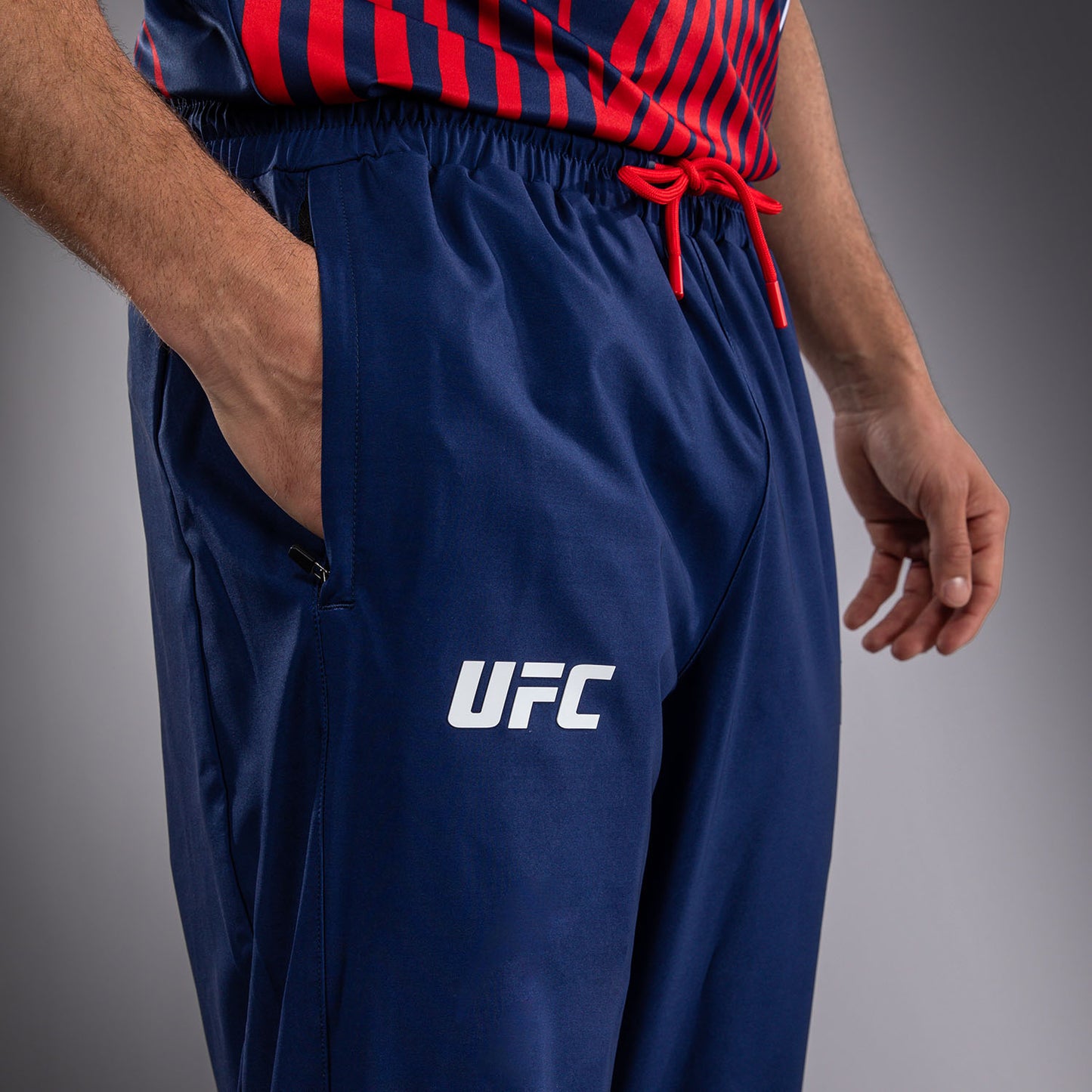 Official UFC Freedom 250 by Venum 男士 Authentic Fight Night Walkout 出场长裤 - 蓝色
