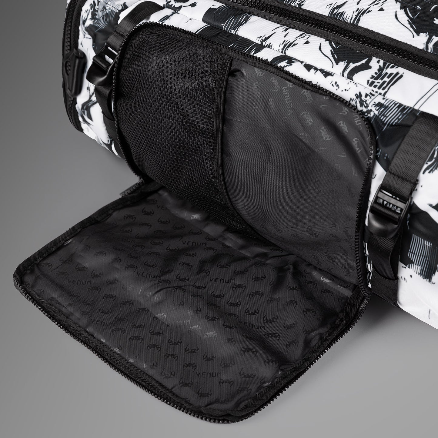 Unisex UFC Zenith by Venum 白色正品比赛周运动包（48L）