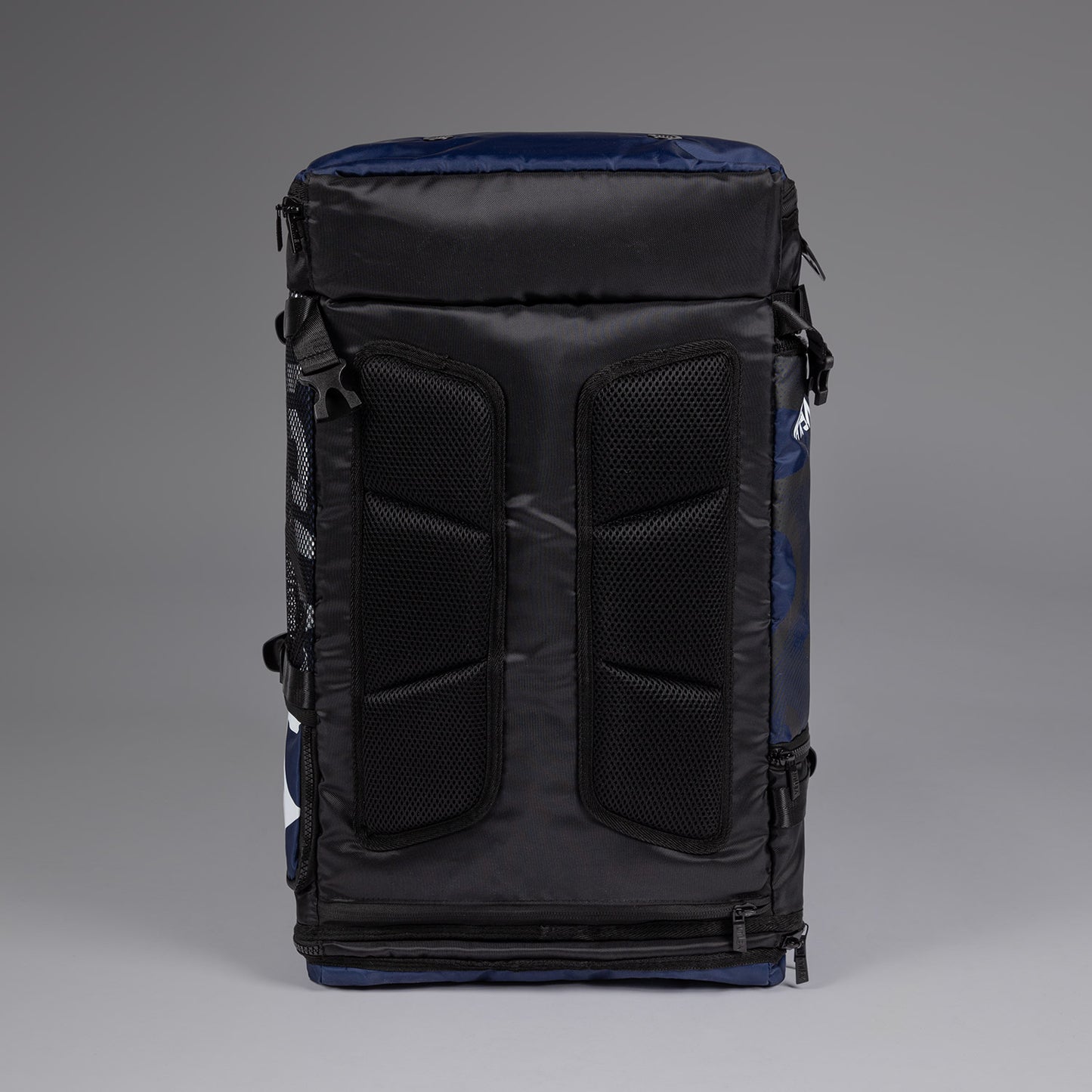 Venum Trainer Hybrid 运动包 – 午夜蓝