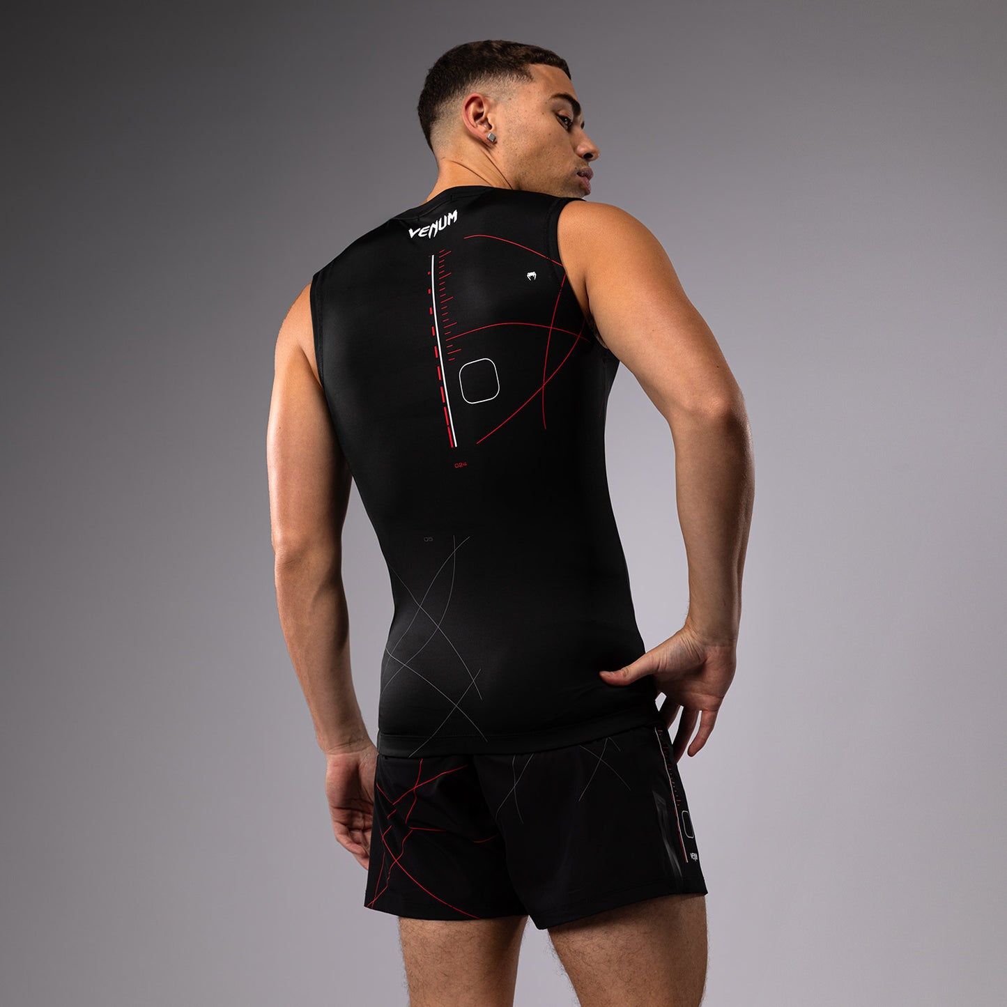 Venum Tactical XT 无袖紧身防磨衣 – 黑色/火红色