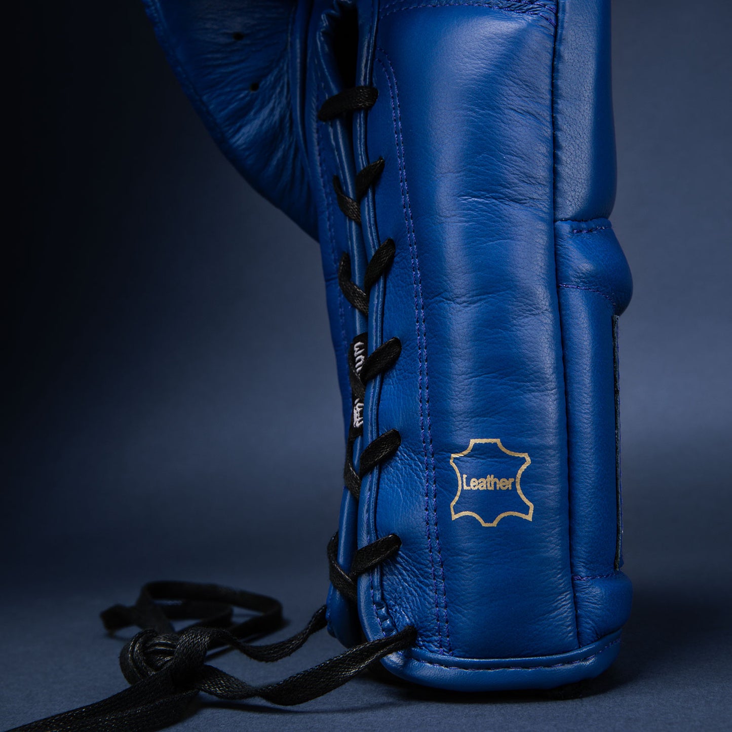 Venum Giant 2.0 Khamzat Chimaev Pro 拳击手套 – 蓝色/金色