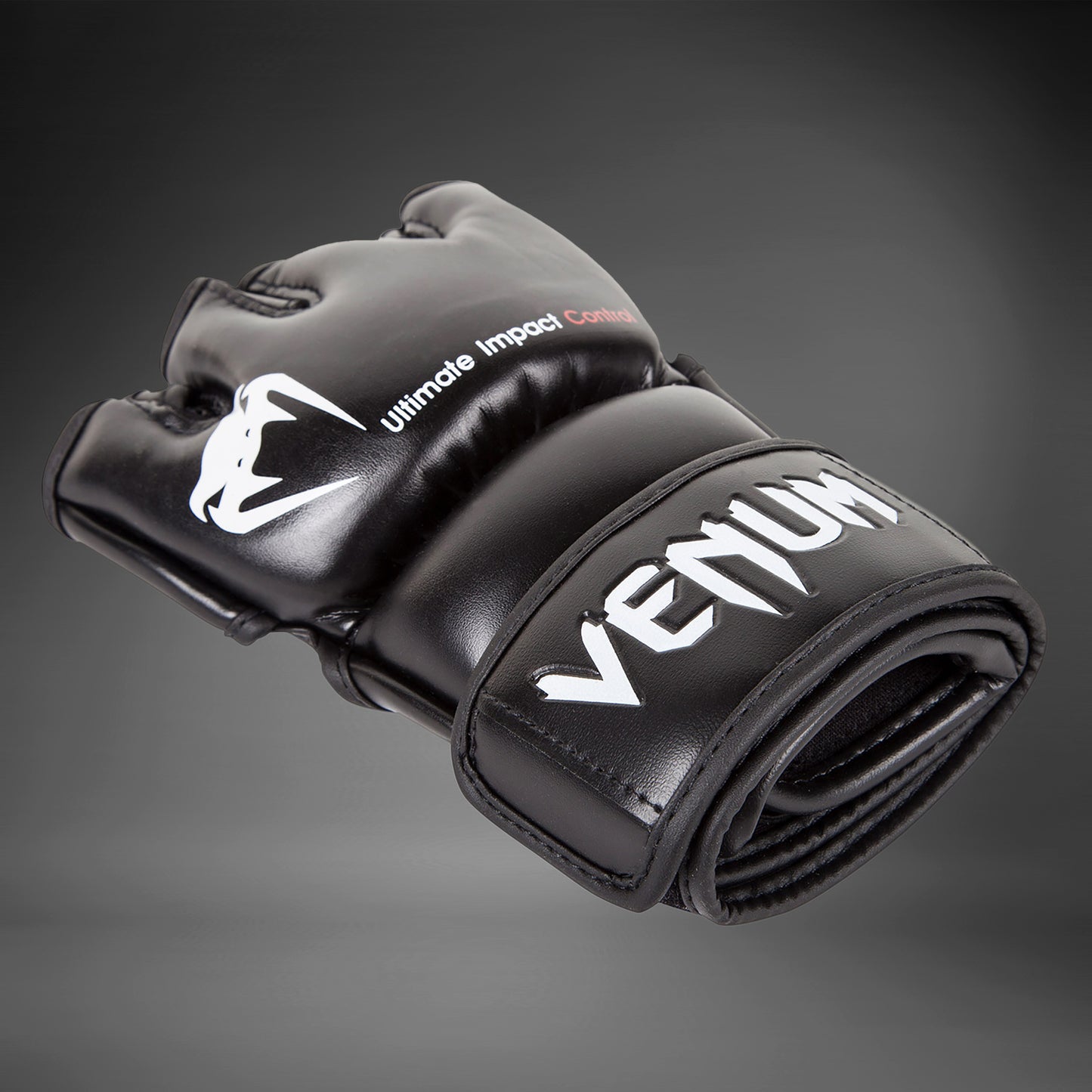 Venum Impact MMA手套 – Skintex皮革 – 黑色