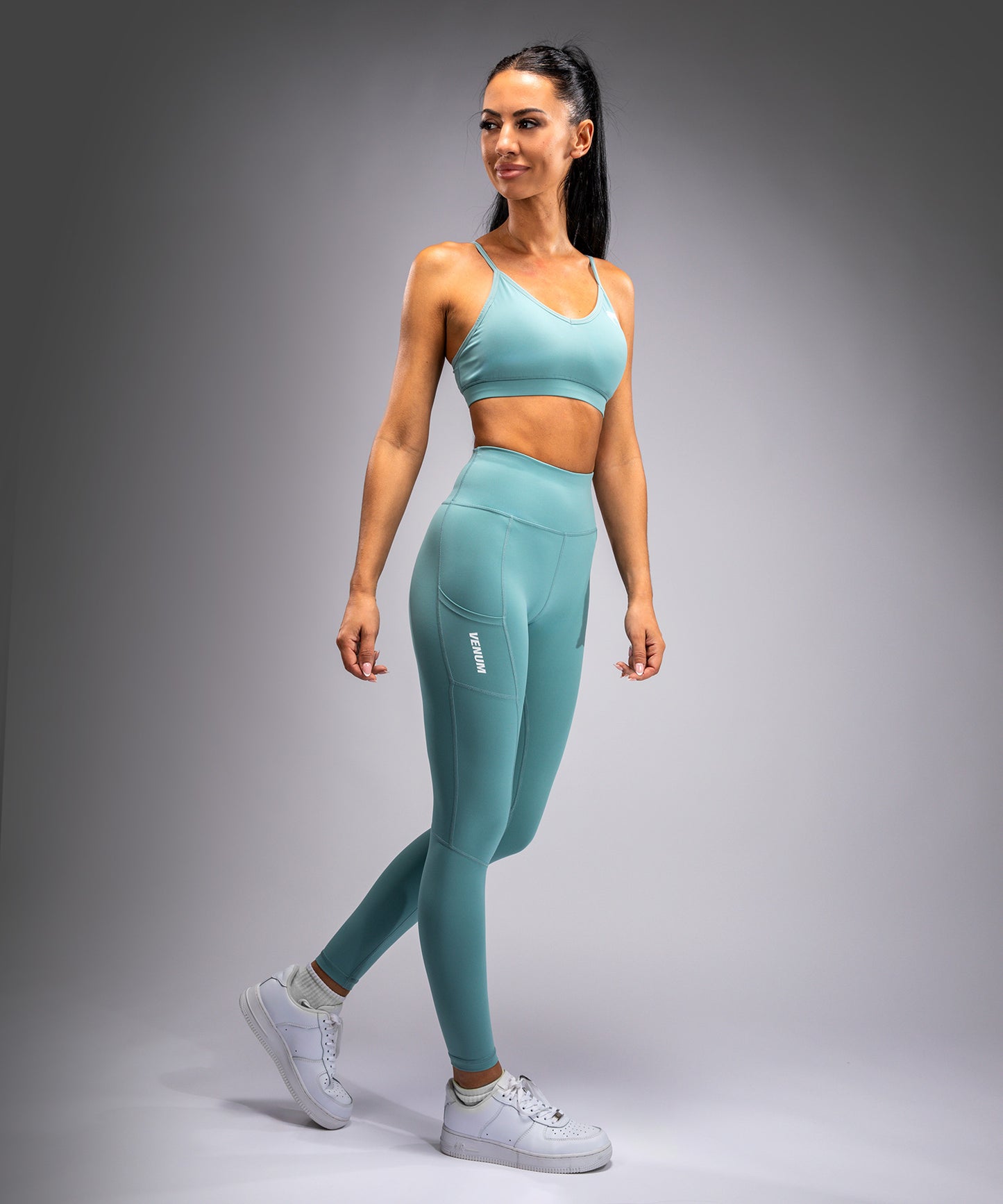Venum Essential 女士紧身裤 – 水绿色