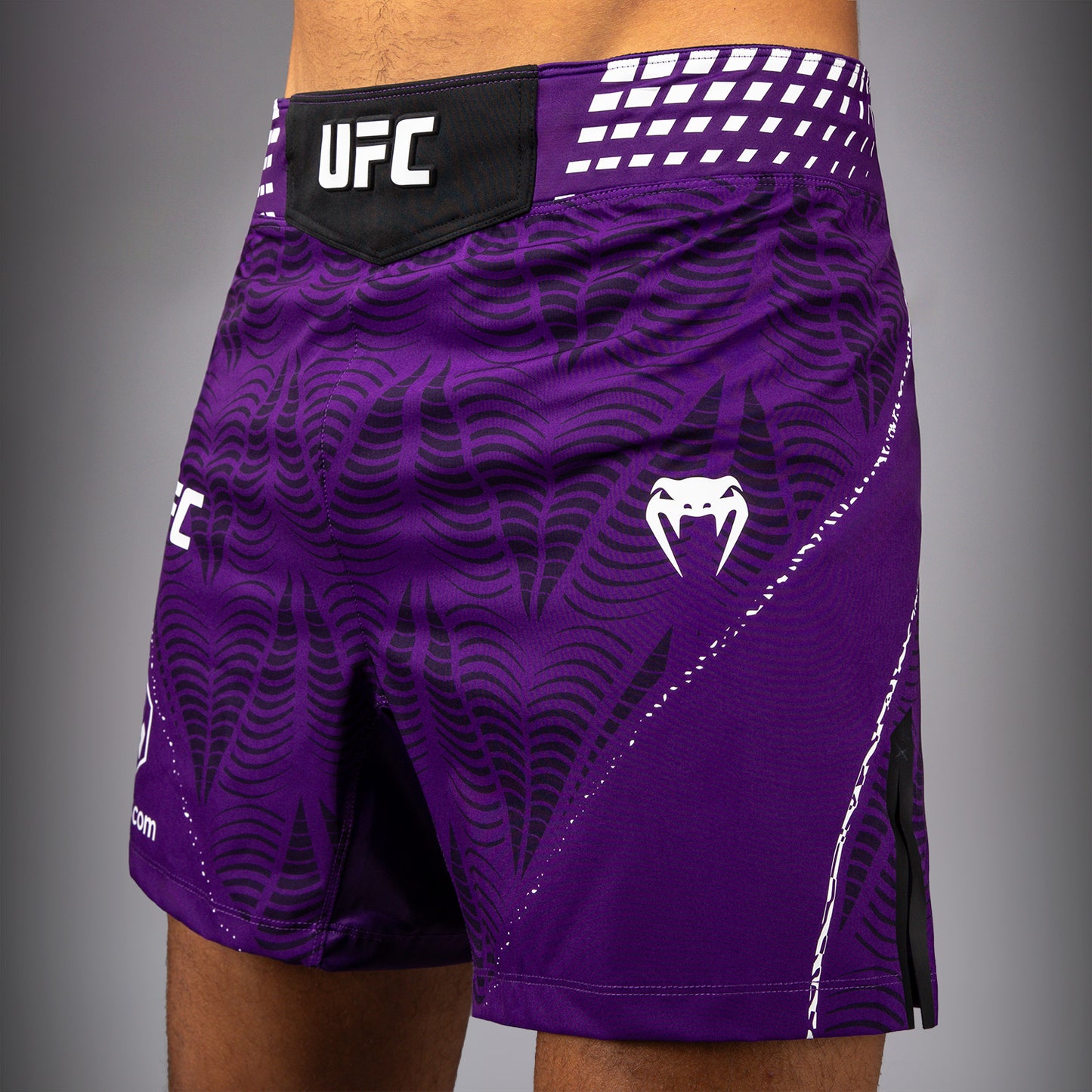 男士Venum UFC Zenith 紫色正品格斗短裤