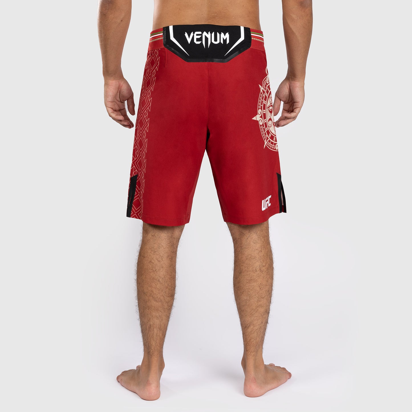 Noche UFC By Venum Authentic Fight Night 男士格斗短裤–长款–红色