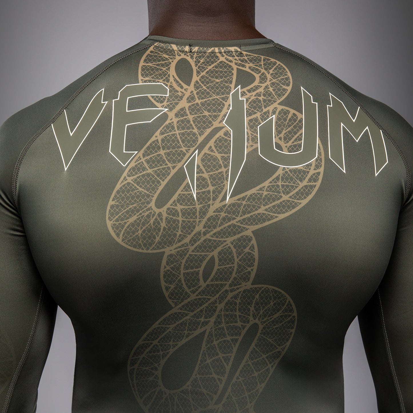 Venum Serpenti 长袖紧身防磨衣 – 卡其色/青铜色/象牙色