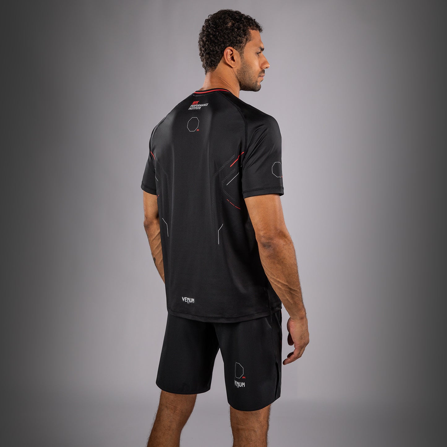 Venum UFC PI 3.0 Dry-Tech T恤 – 黑色