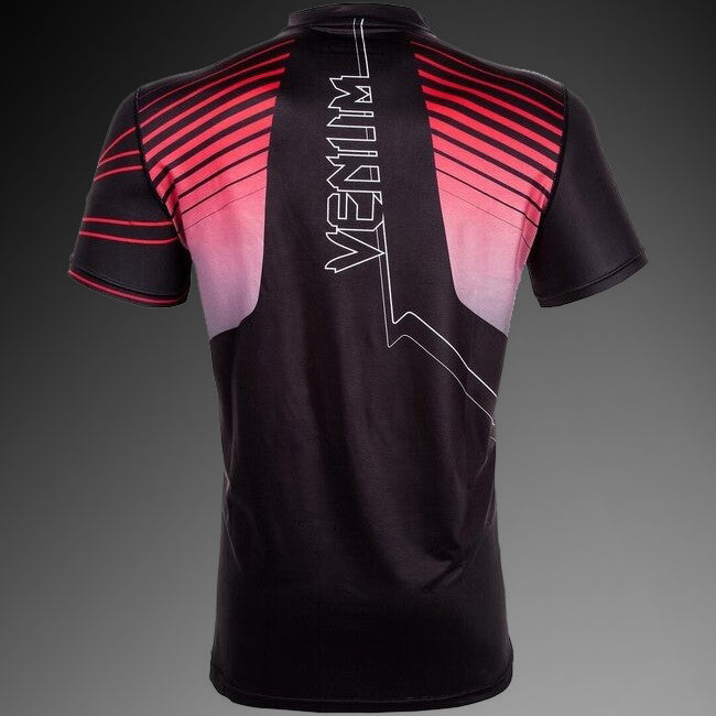Venum Sharp 3.0 Dry-Tech T恤 – 黑色/红色