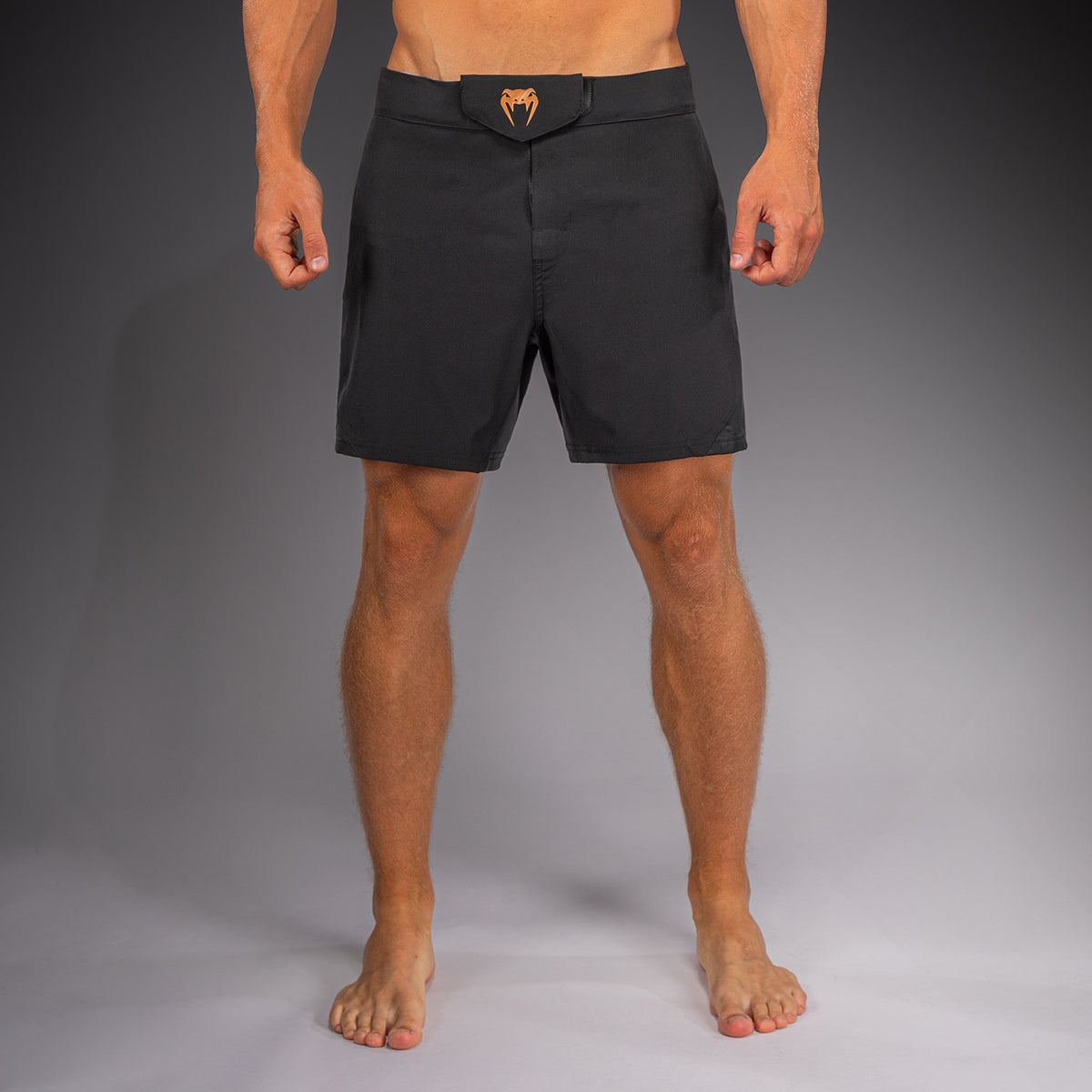 Venum G-Fit Revolution 格斗短裤 - 黑色/铜色