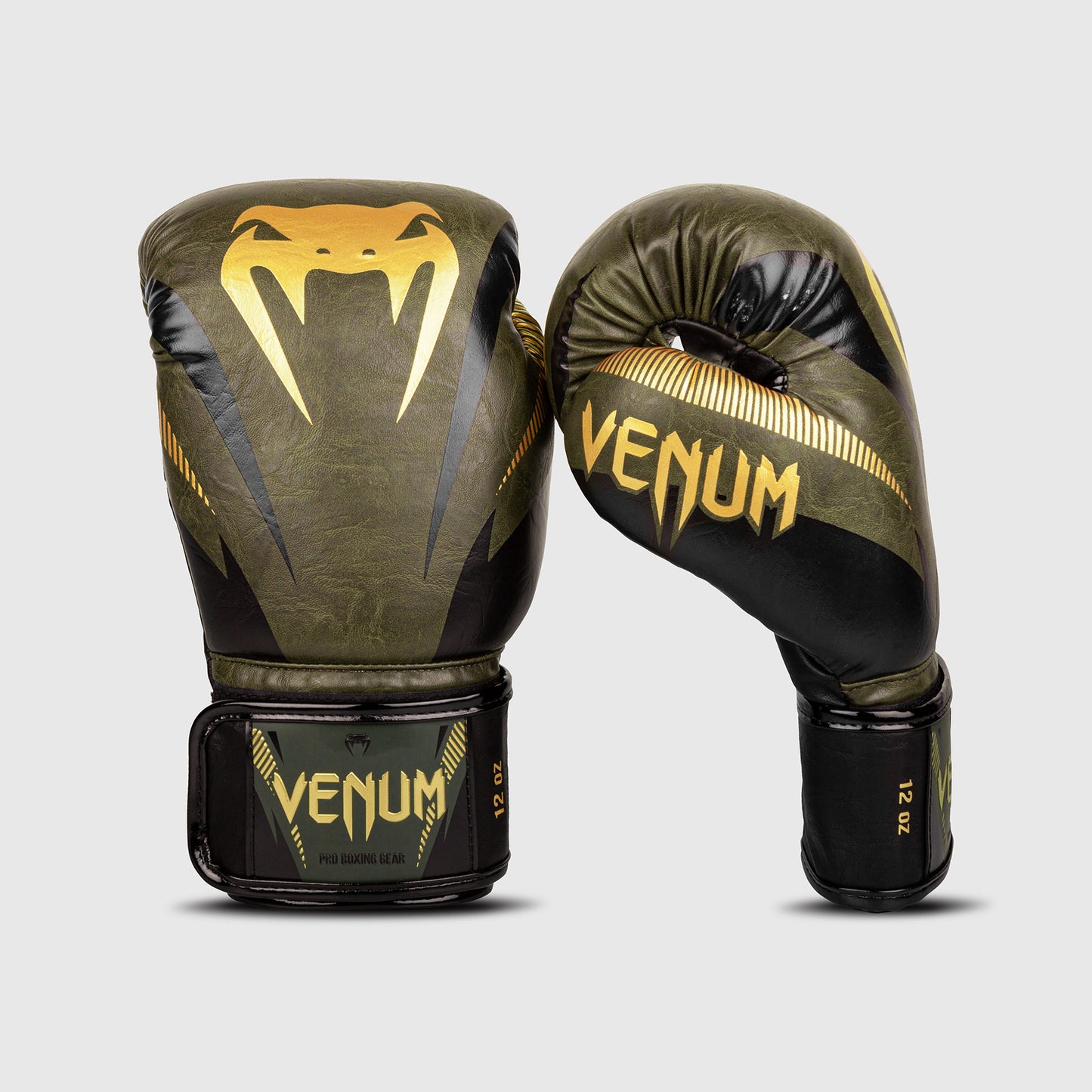 Venum Impact 拳击手套