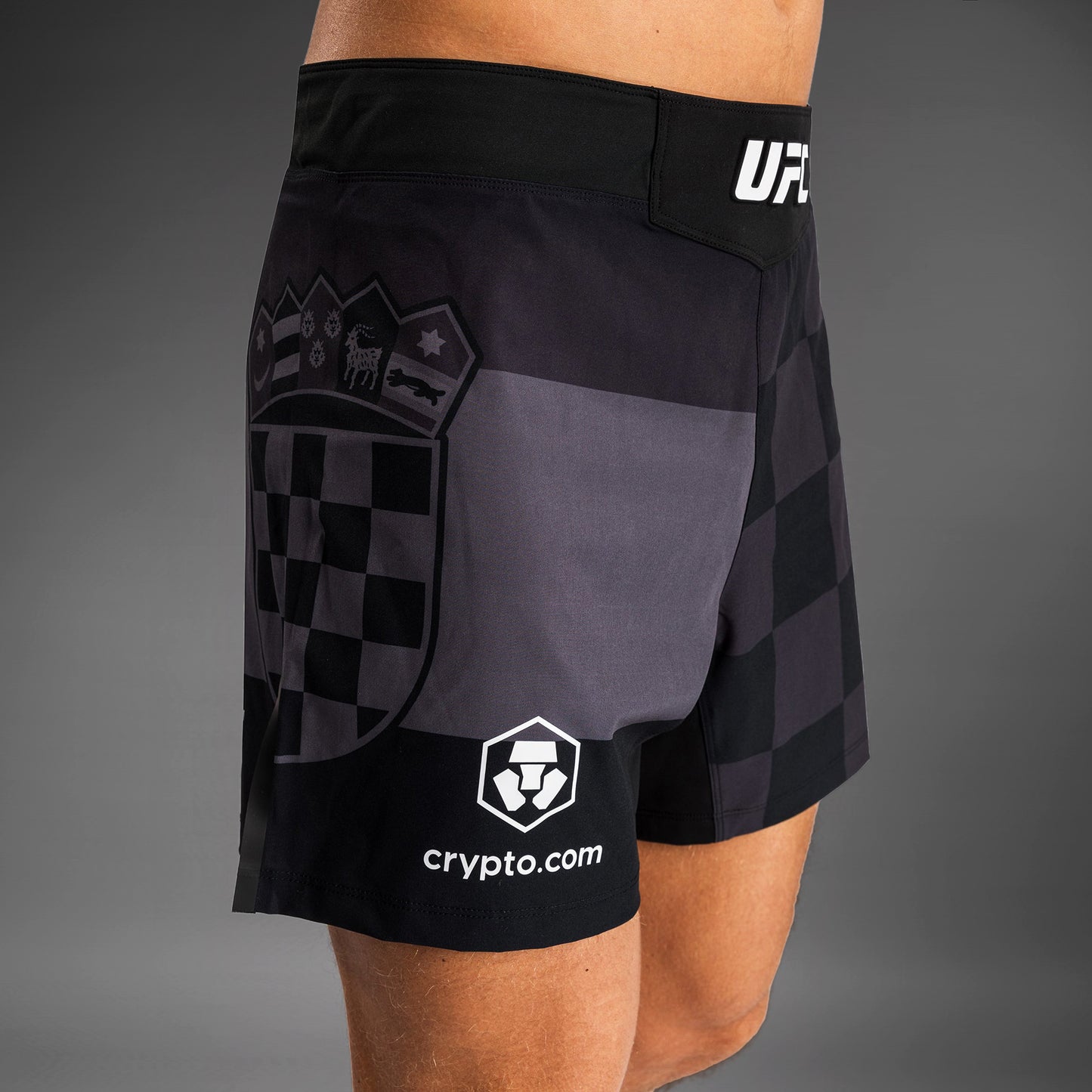 男士Venum UFC Unrivaled Black Stipe Miocic短款格斗短裤