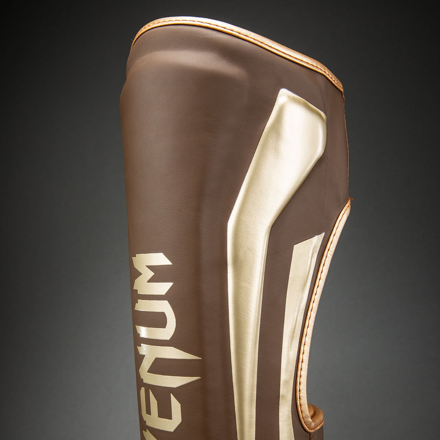Venum Elite 护胫 – 深棕色