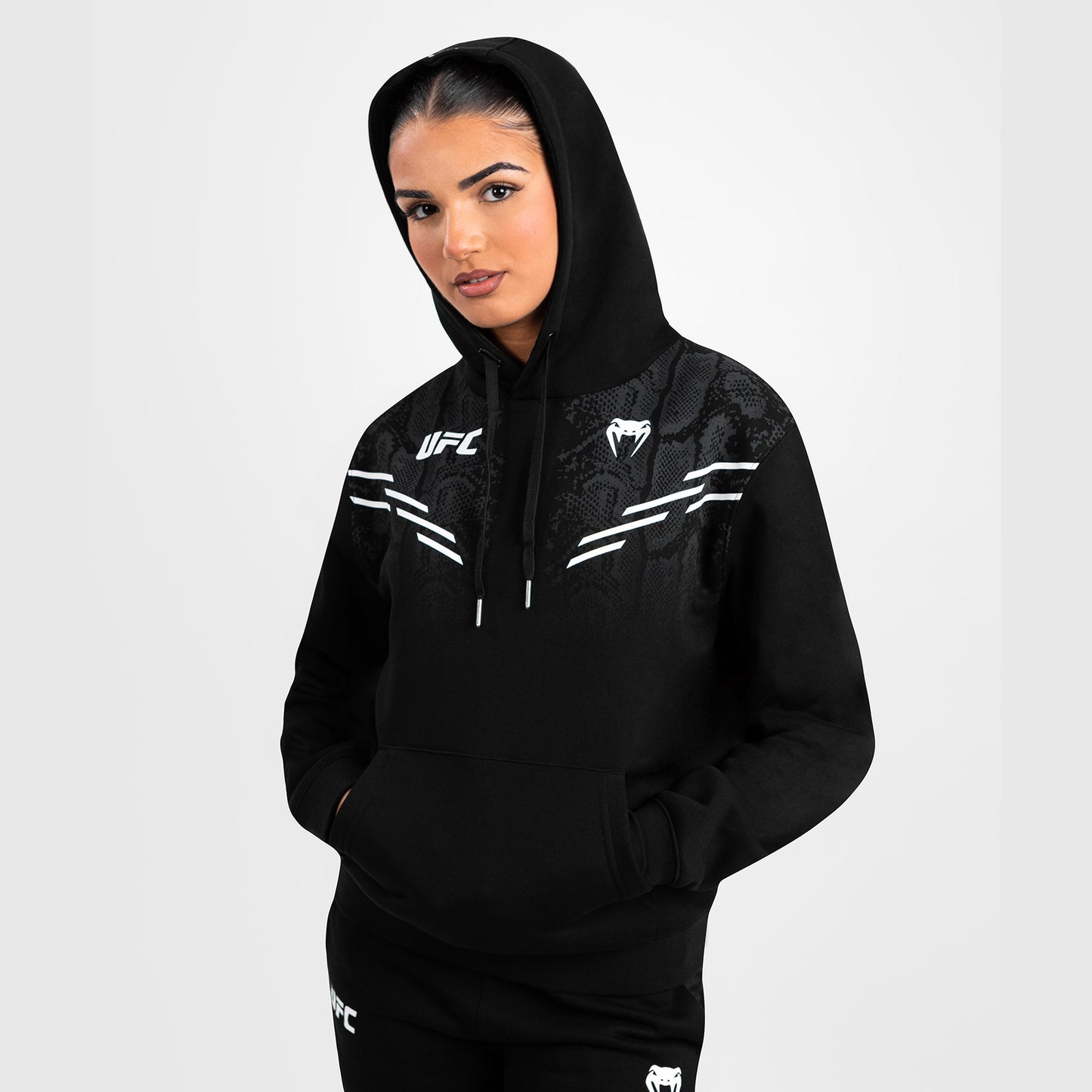 UFC Adrenaline by Venum Replica 女士连帽衫 – 黑色