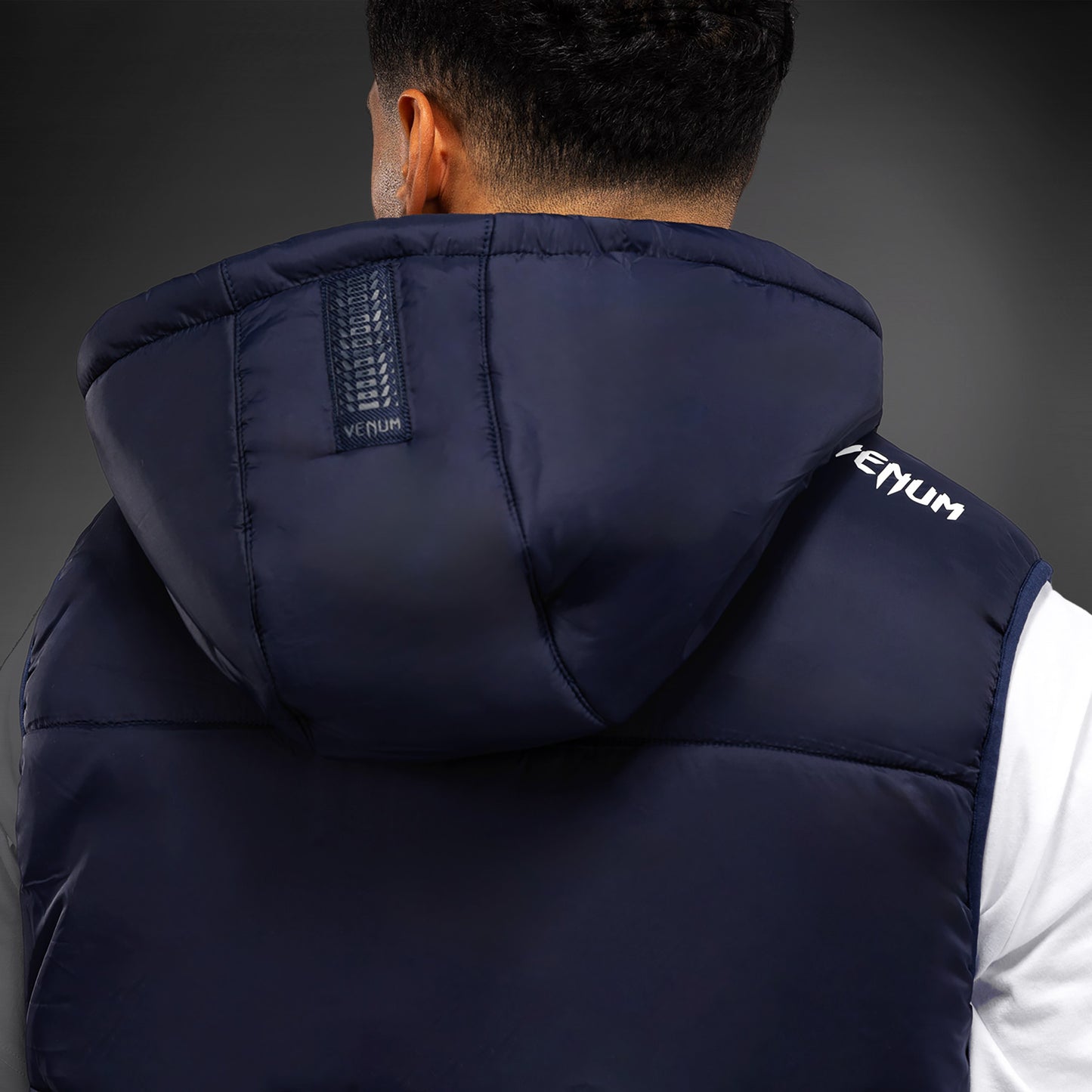 Venum Urban Guard 羽绒背心 – 午夜蓝